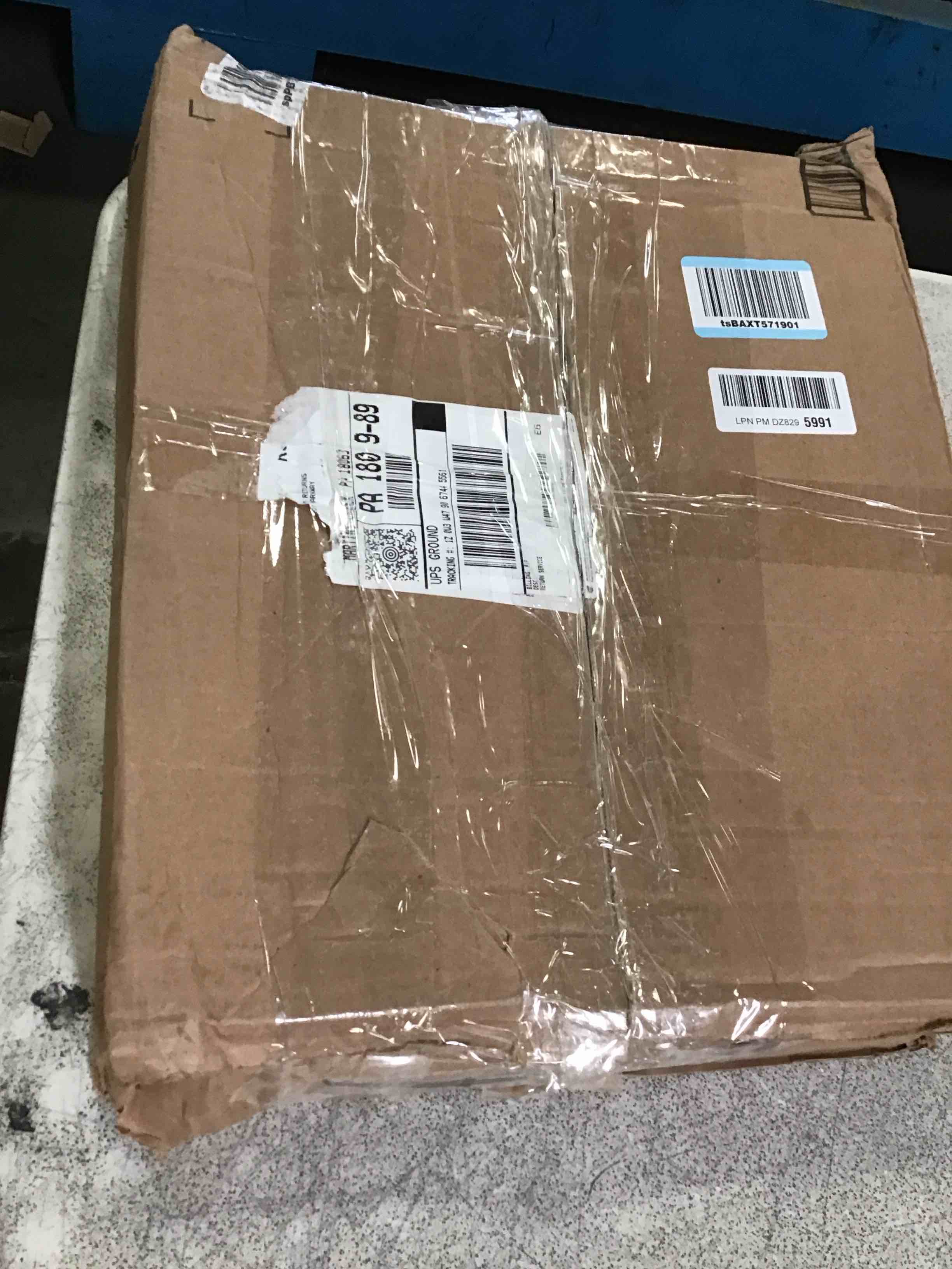https://s3.amazonaws.com/lotting-images-prod/bidfta/TEA3598185_1750526482990.jpeg