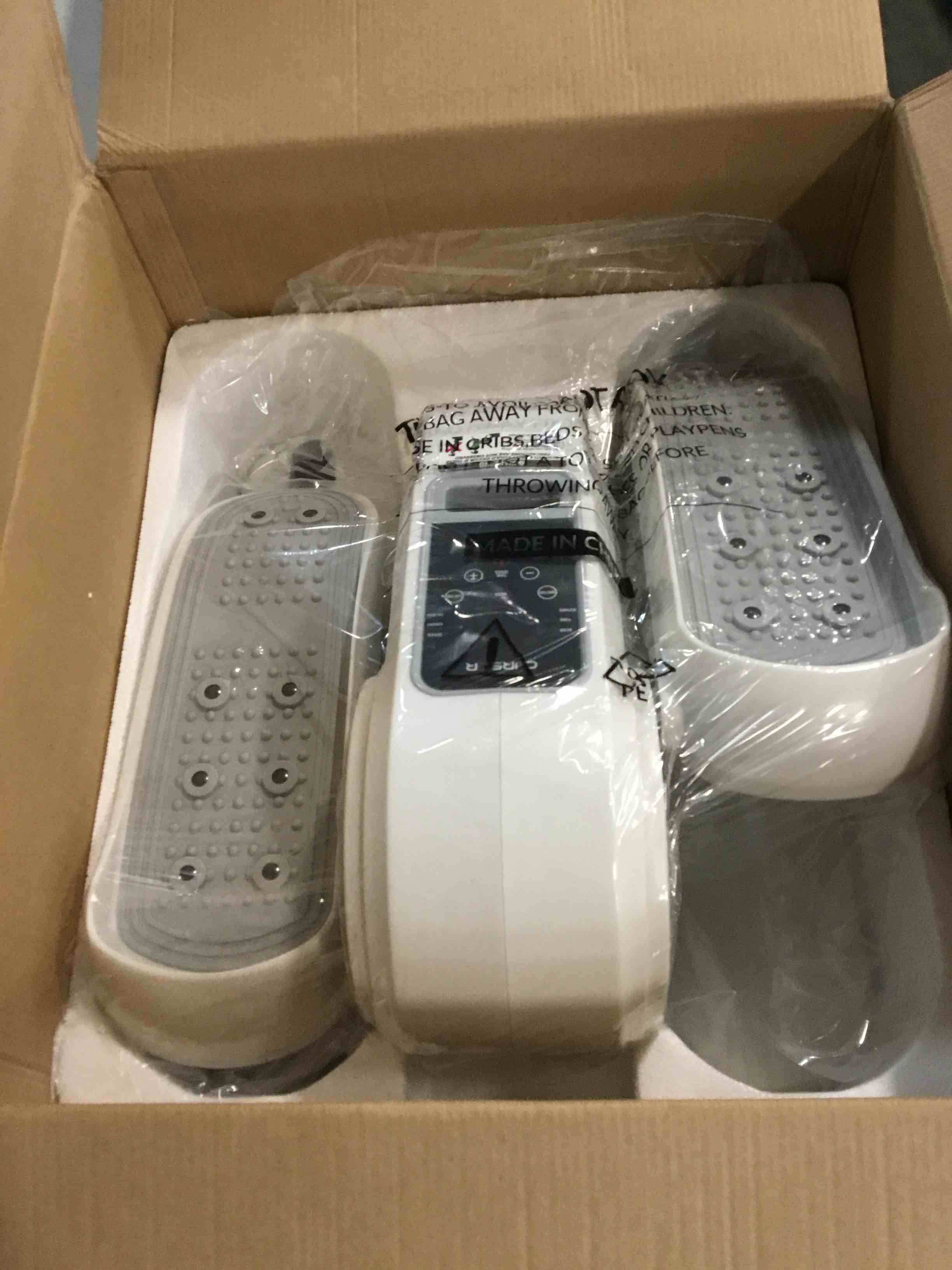 https://s3.amazonaws.com/lotting-images-prod/bidfta/TEA3599023_1751032534433.jpeg