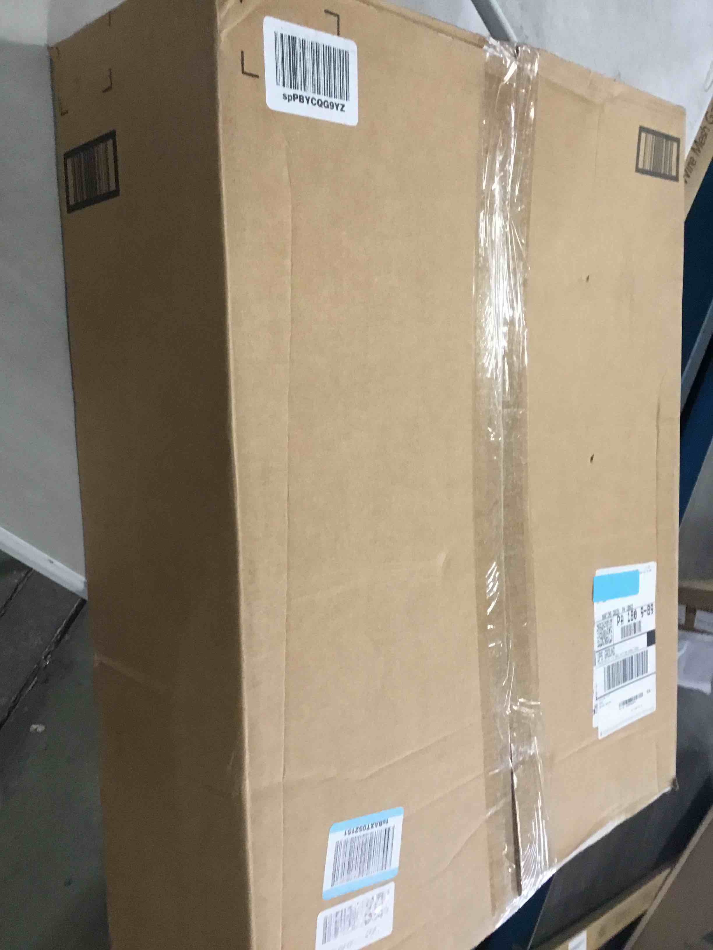 https://s3.amazonaws.com/lotting-images-prod/bidfta/TEA3599029_1751034489137.jpeg
