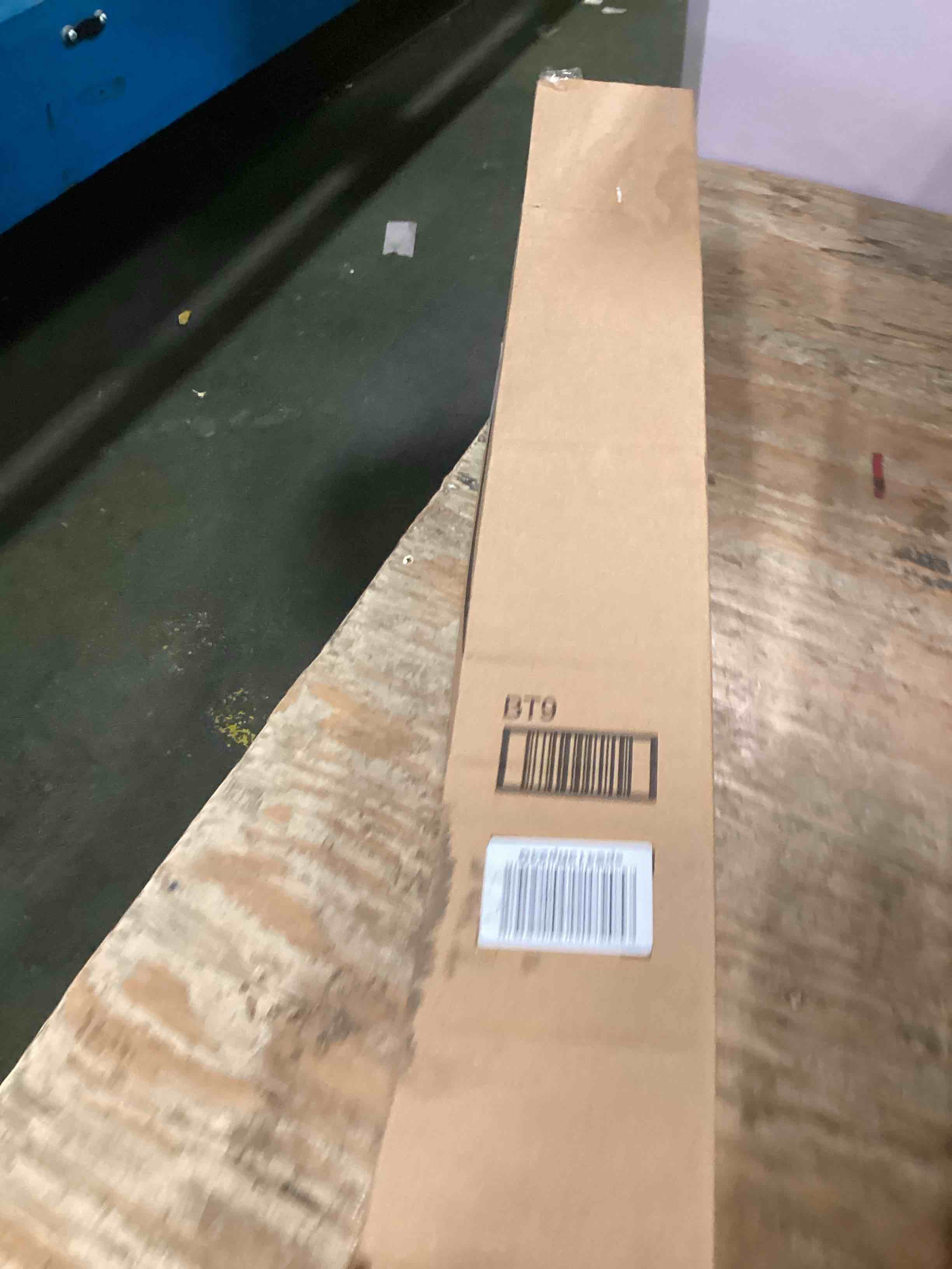 https://s3.amazonaws.com/lotting-images-prod/bidfta/TEA3601880_1751285421075.jpeg
