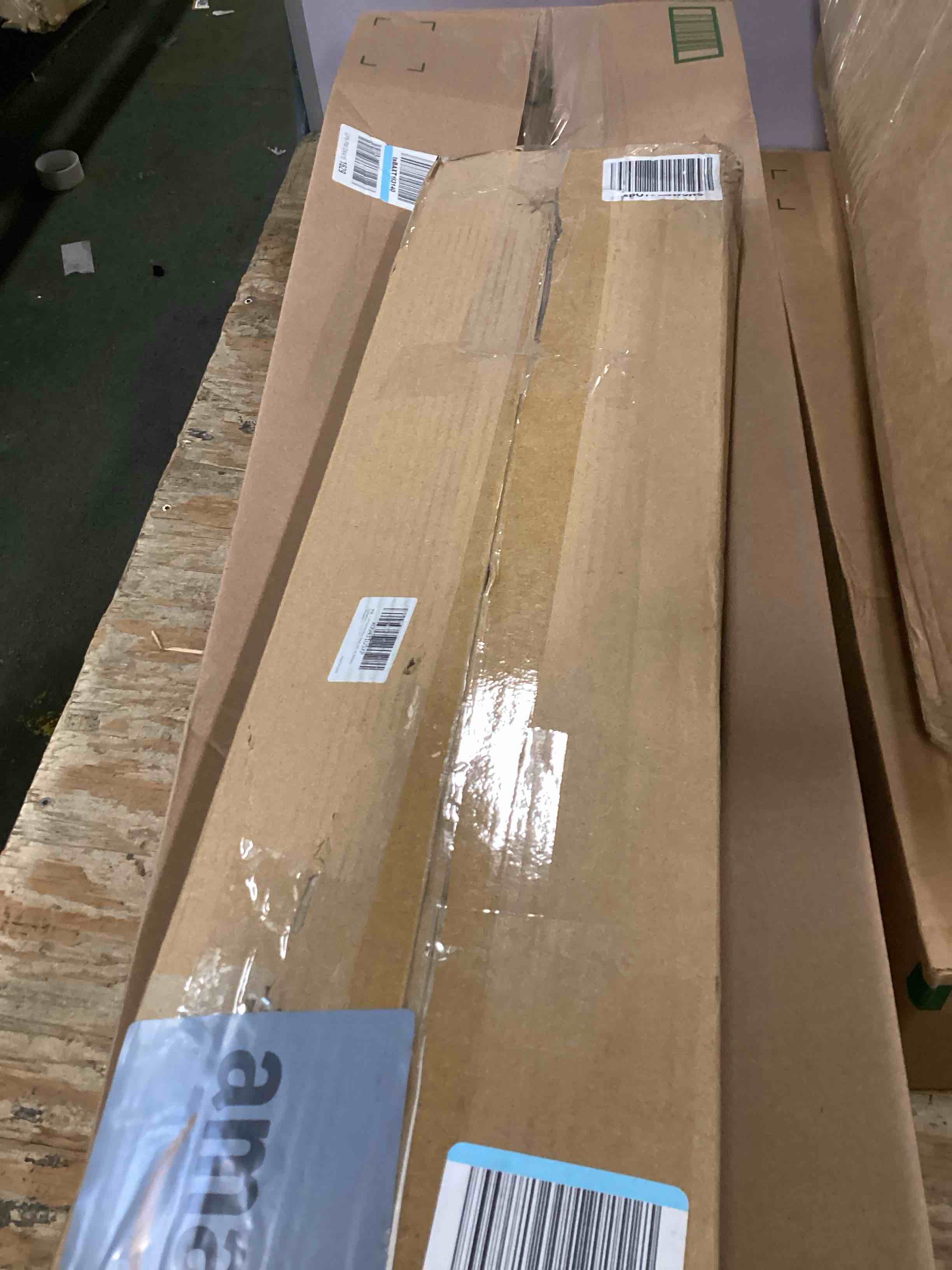 https://s3.amazonaws.com/lotting-images-prod/bidfta/TEA3601972_1751298859657.jpeg
