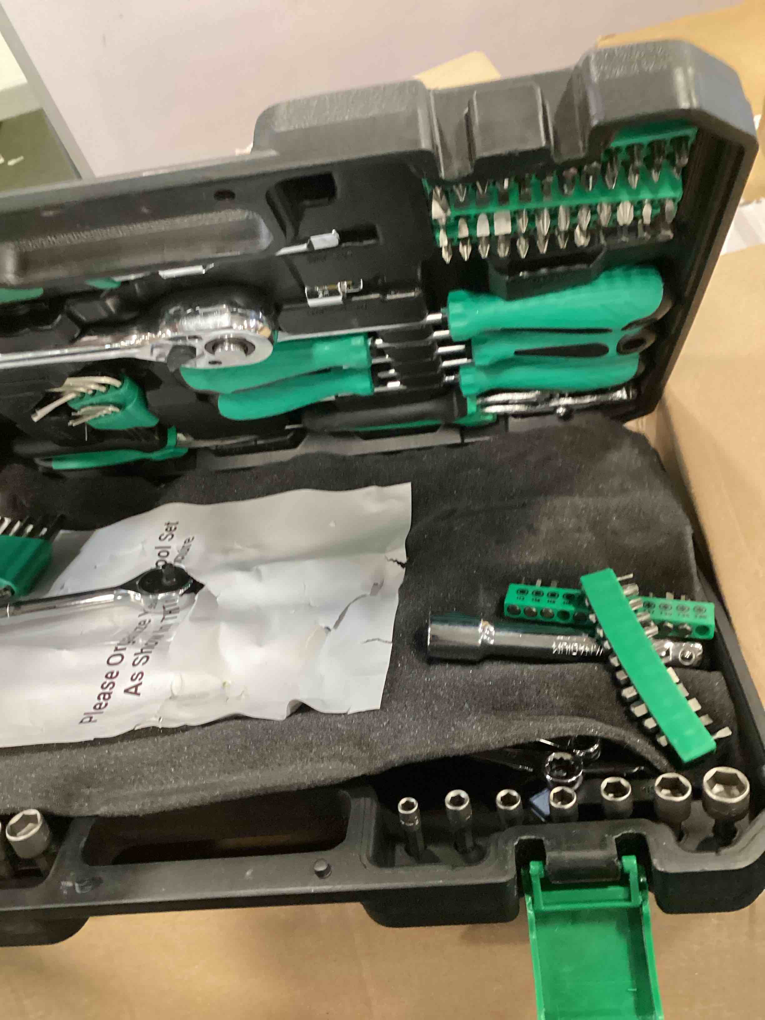 https://s3.amazonaws.com/lotting-images-prod/bidfta/TEA3601982_1751300296522.jpeg