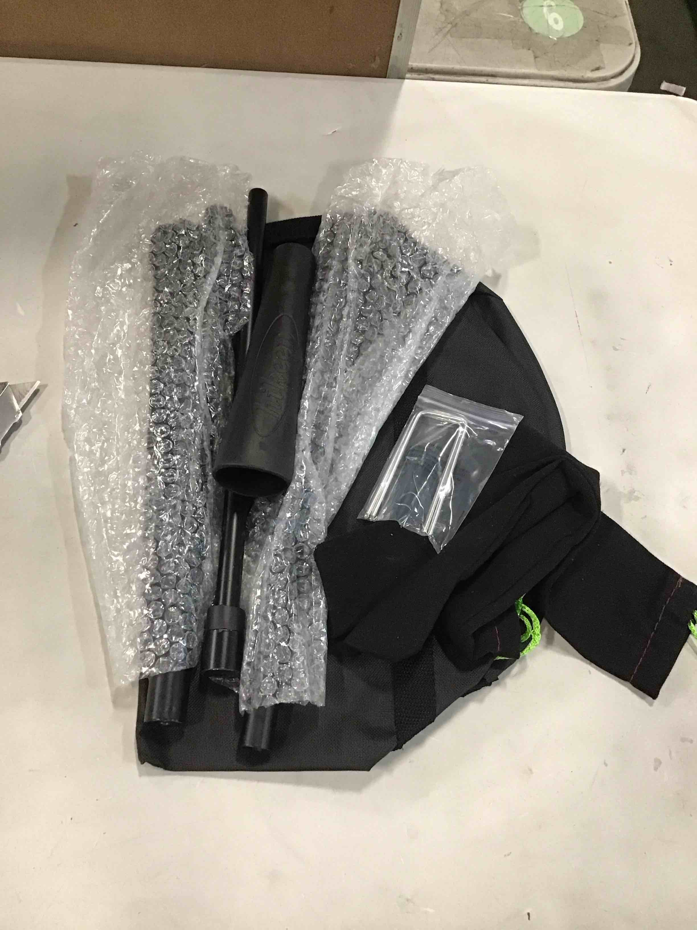 https://s3.amazonaws.com/lotting-images-prod/bidfta/TEA3604367_1751031973926.jpeg