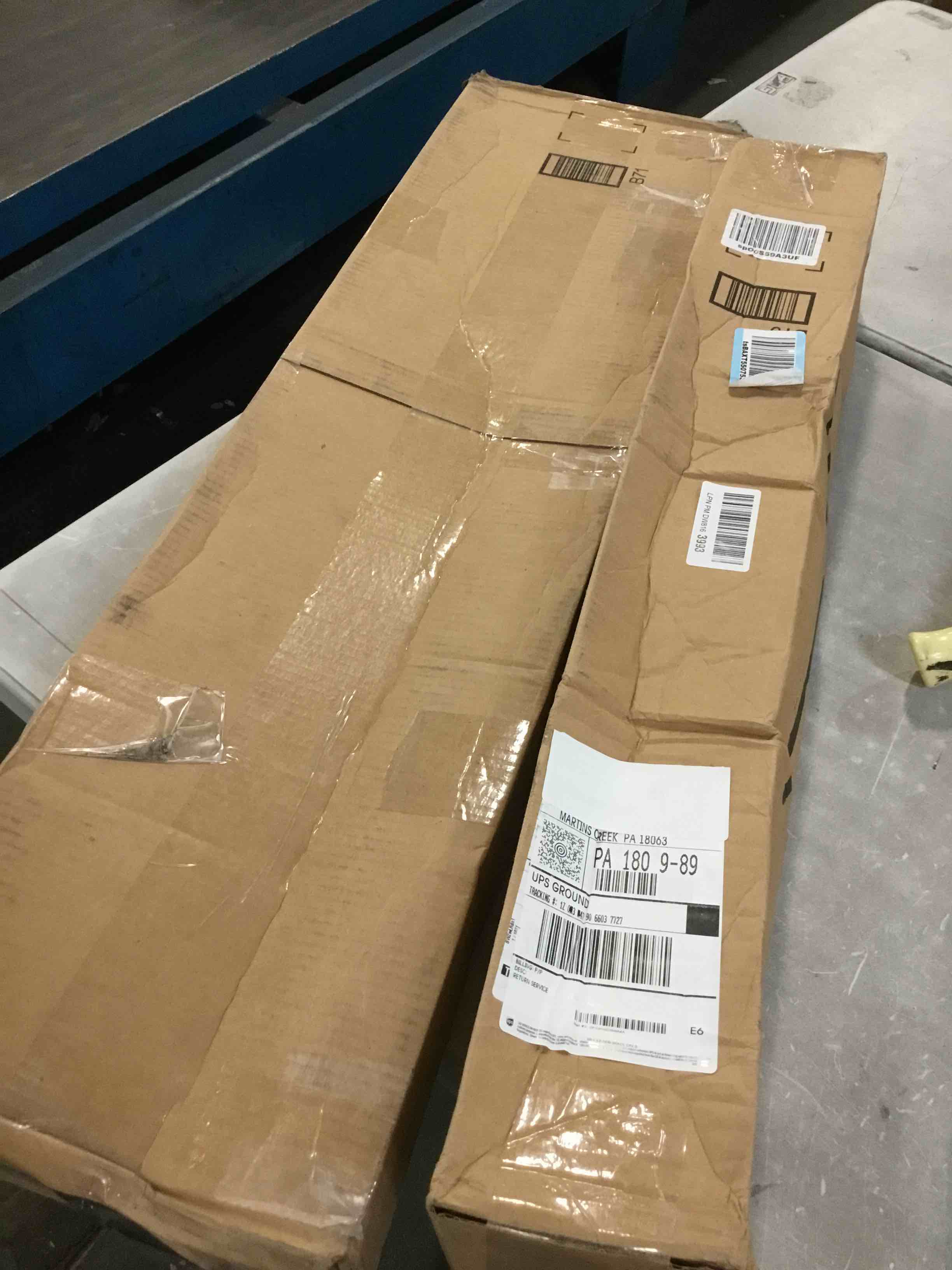 https://s3.amazonaws.com/lotting-images-prod/bidfta/TEA3607250_1750362235121.jpeg