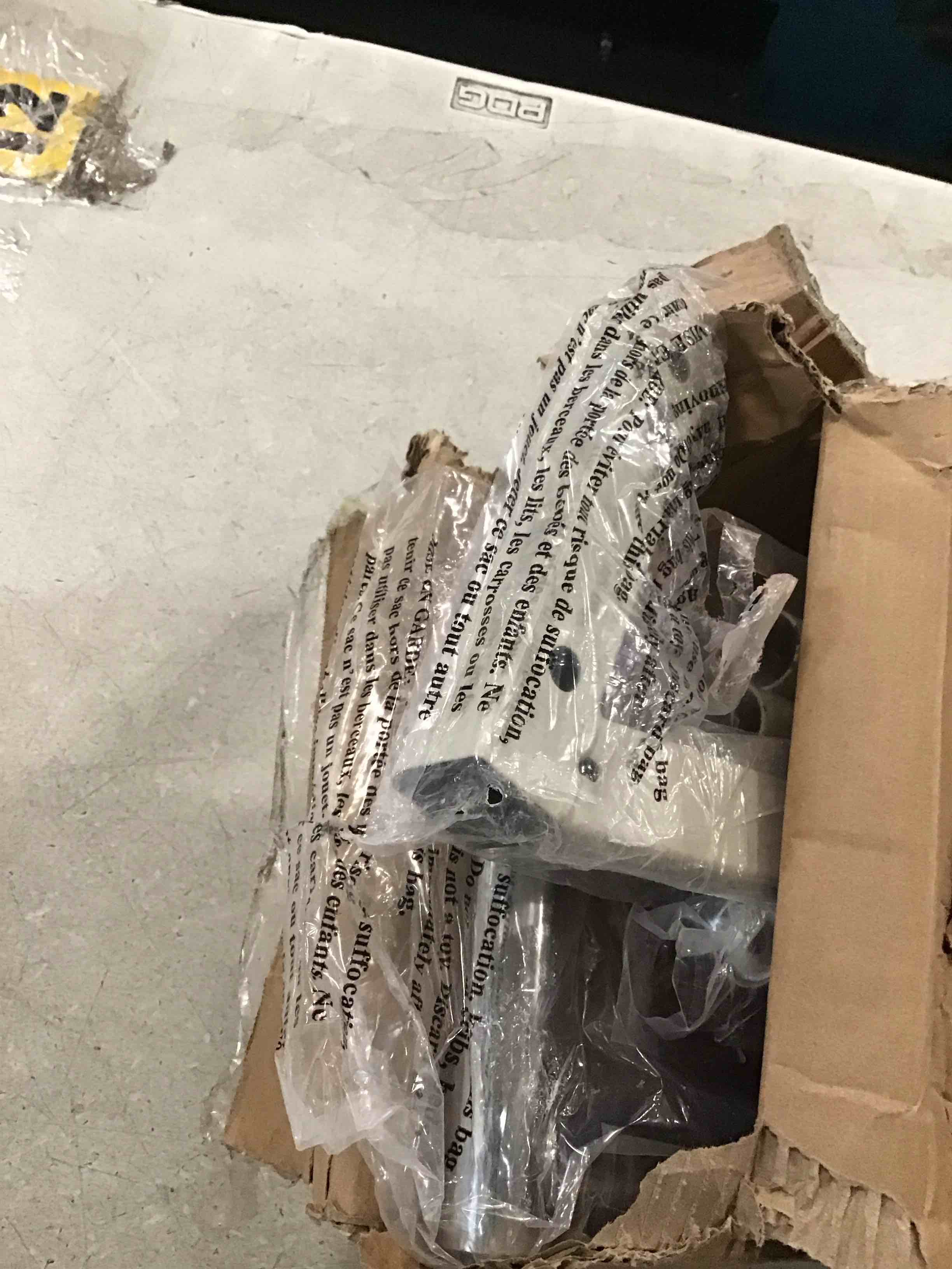 https://s3.amazonaws.com/lotting-images-prod/bidfta/TEA3607450_1750504572293.jpeg