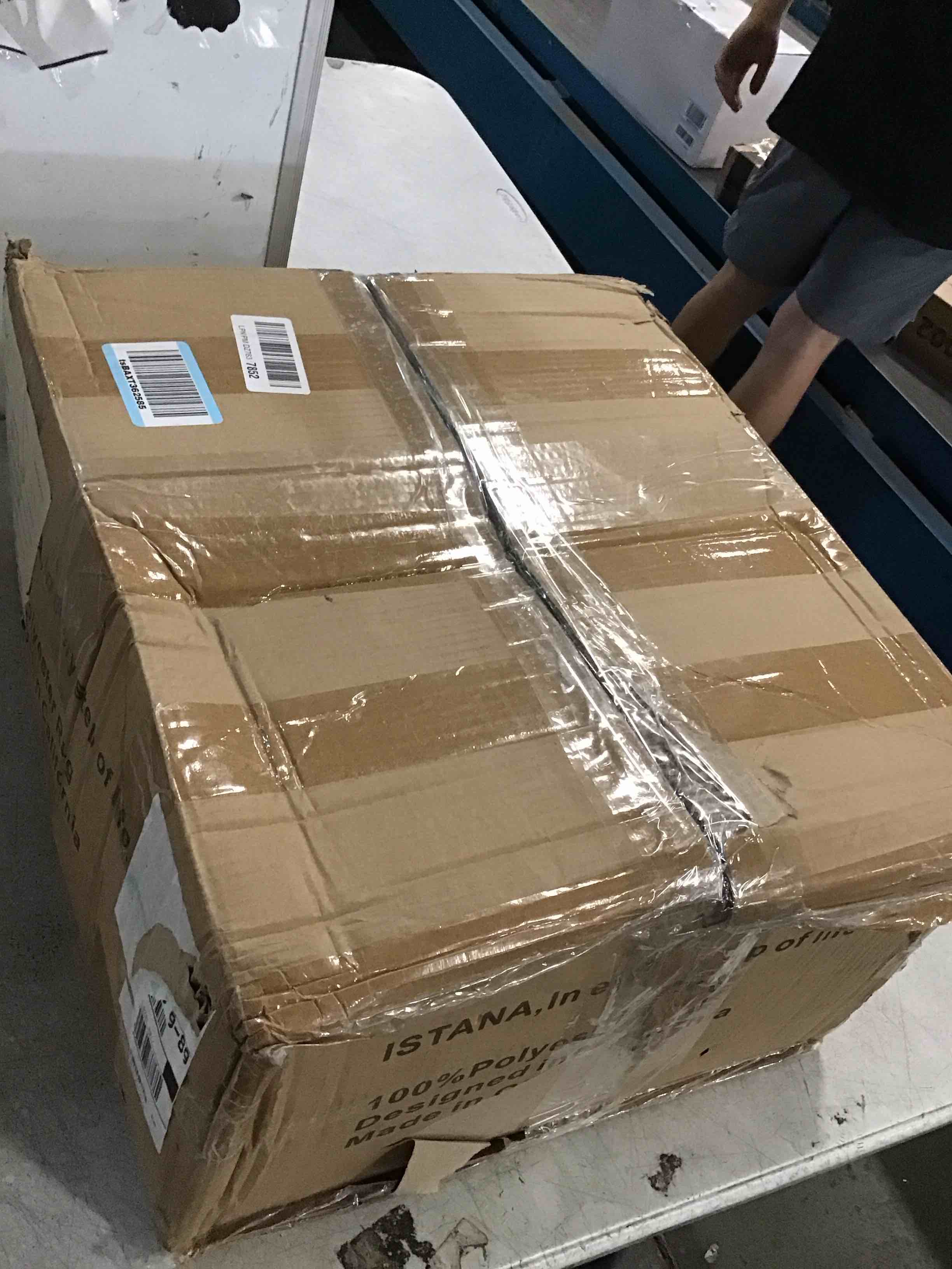 https://s3.amazonaws.com/lotting-images-prod/bidfta/TEA3607480_1750507678144.jpeg