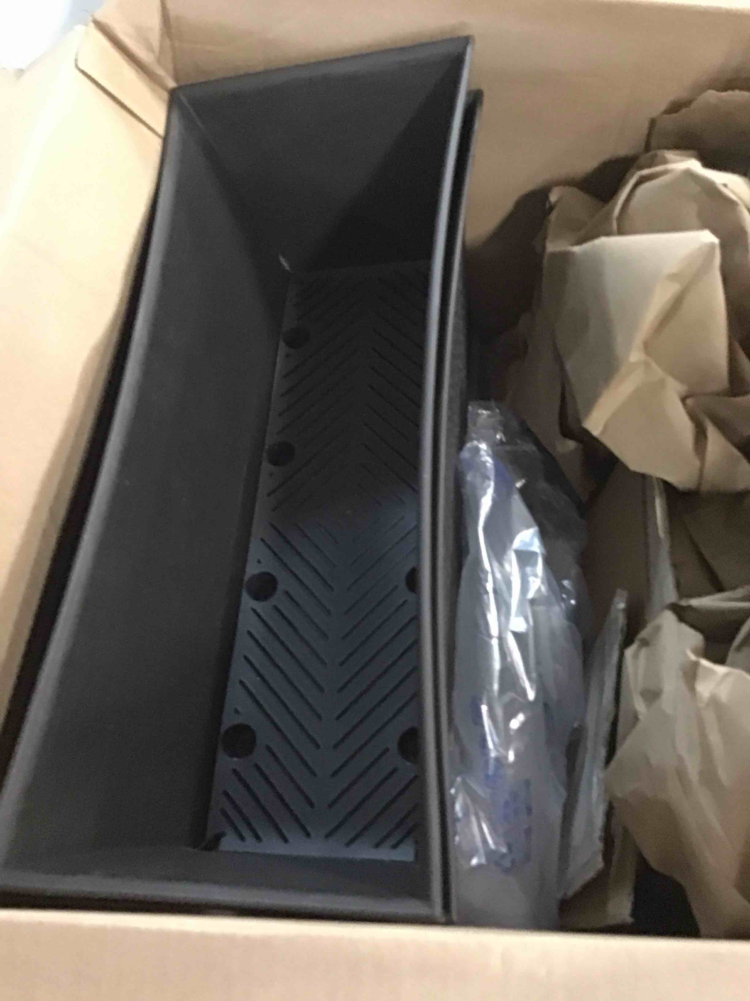 https://s3.amazonaws.com/lotting-images-prod/bidfta/TEA3607506_1750510489849.jpeg
