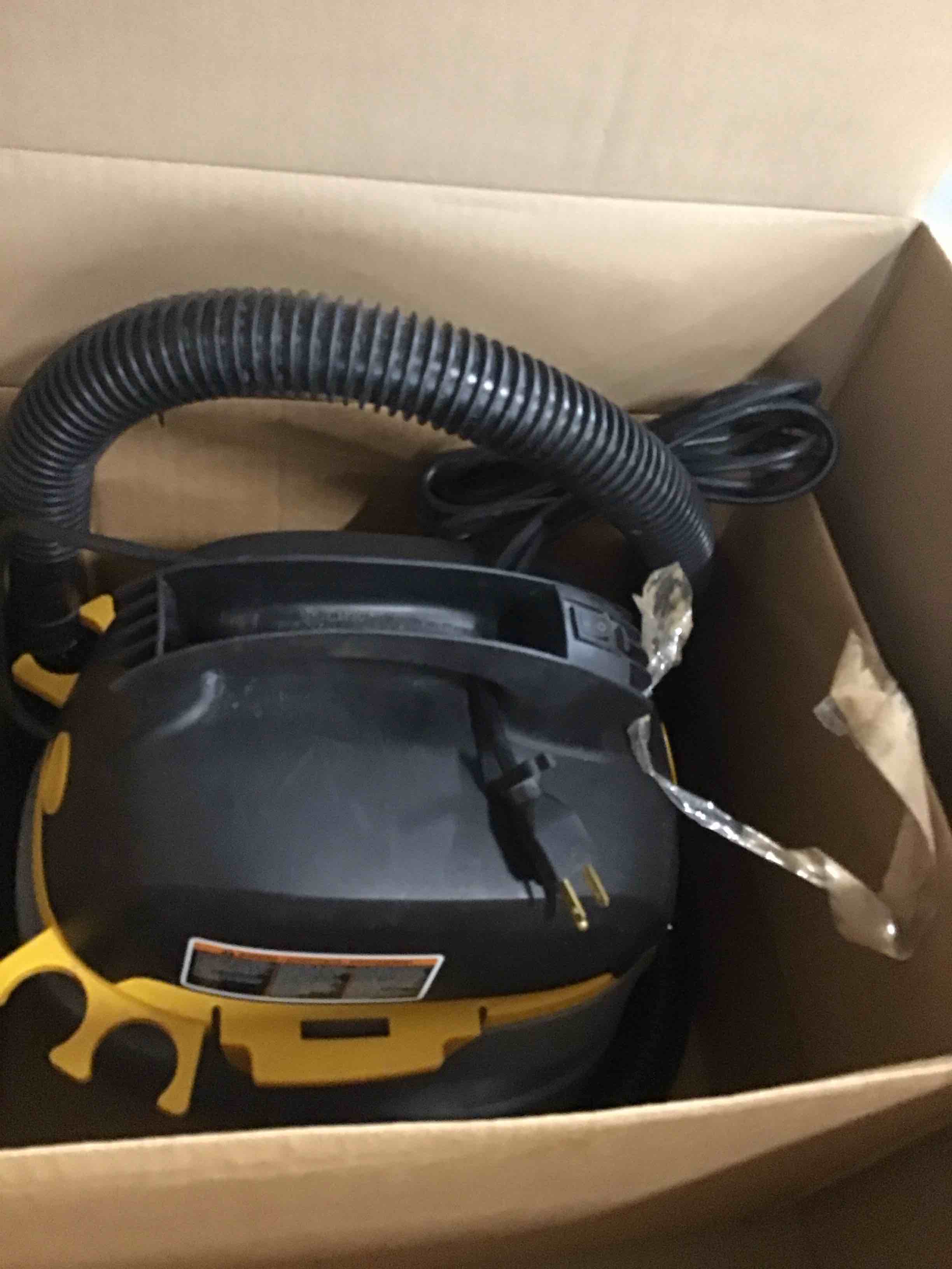 https://s3.amazonaws.com/lotting-images-prod/bidfta/TEA3607651_1750531101454.jpeg