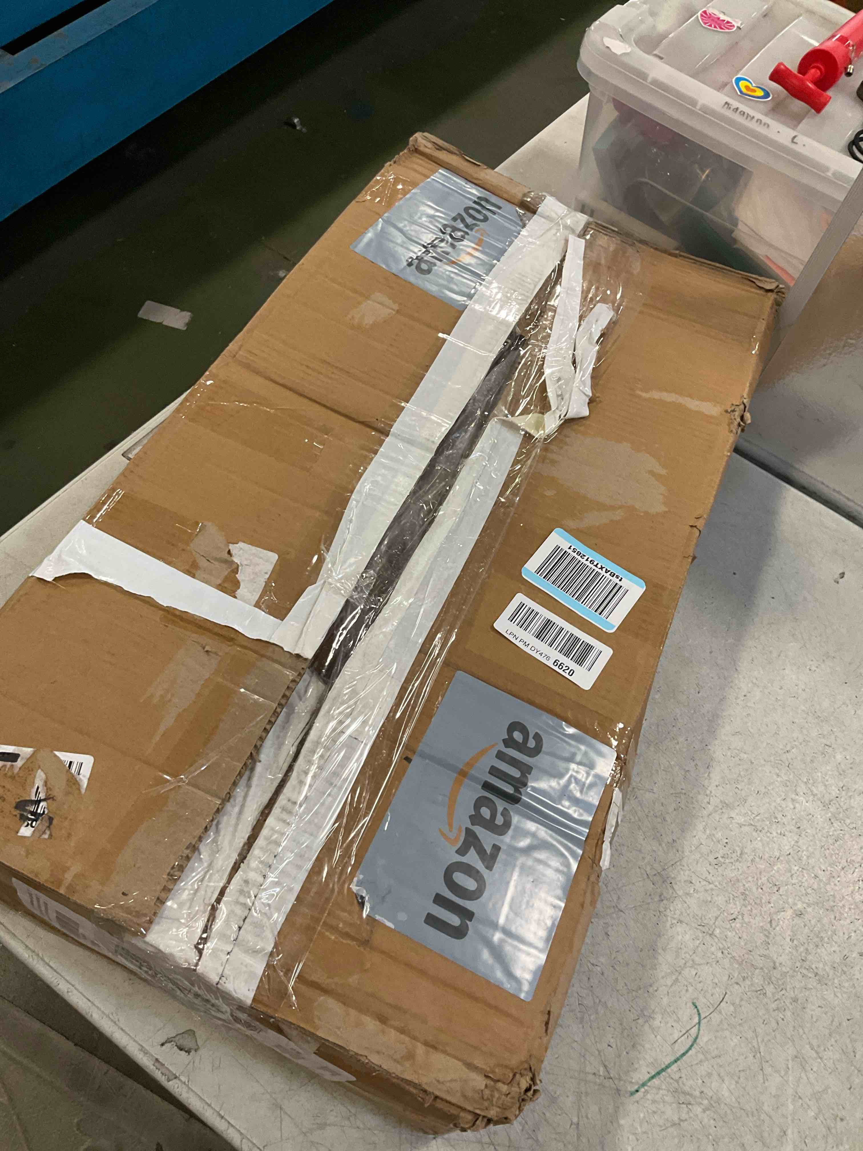 https://s3.amazonaws.com/lotting-images-prod/bidfta/TEA3608120_1751289497111.jpeg