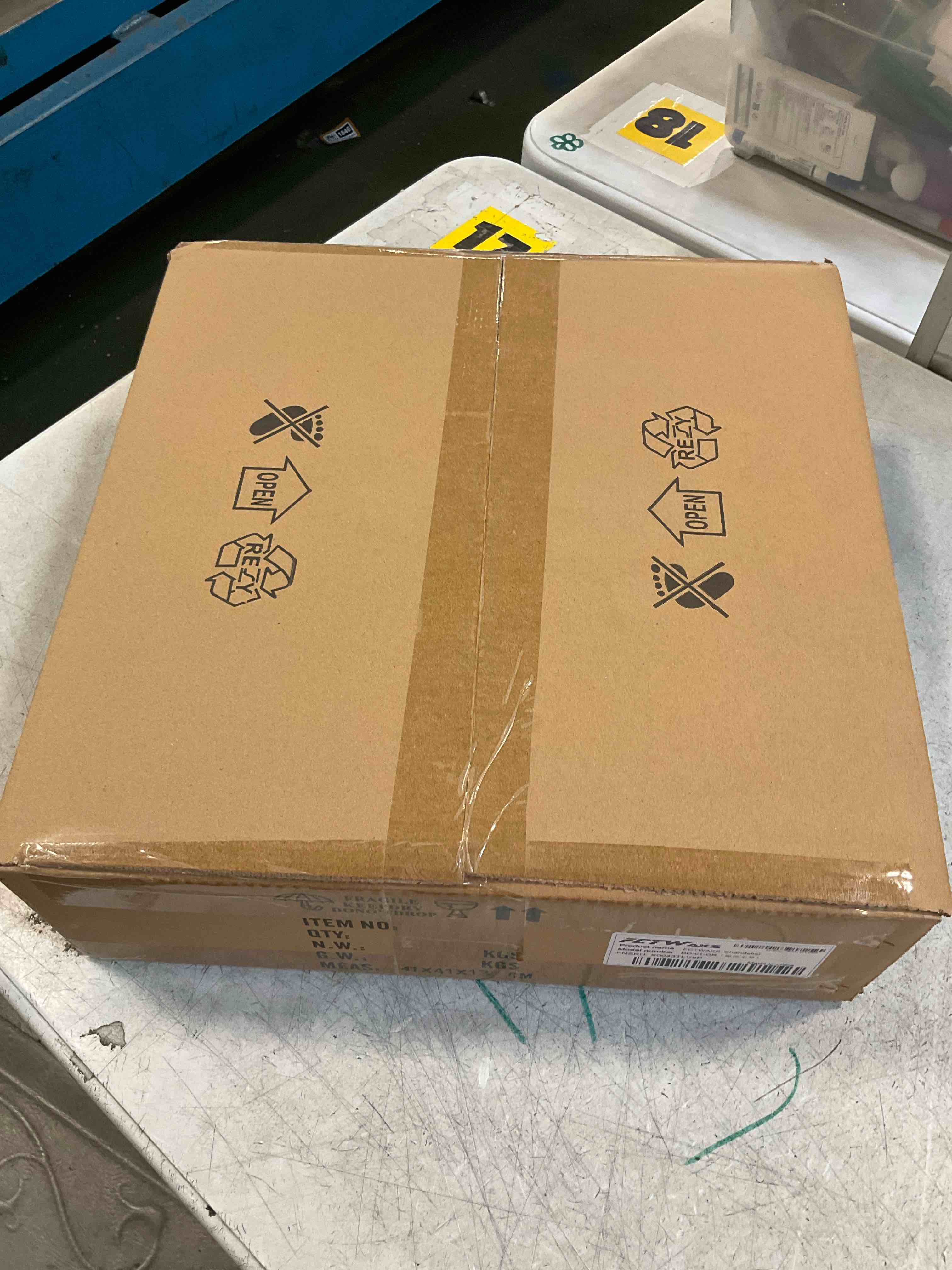 https://s3.amazonaws.com/lotting-images-prod/bidfta/TEA3608220_1751300418467.jpeg
