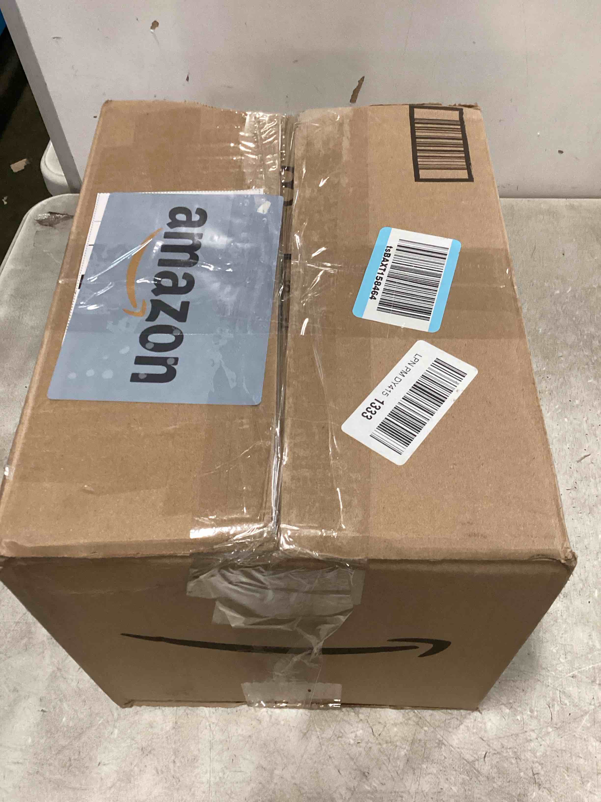 https://s3.amazonaws.com/lotting-images-prod/bidfta/TEA3610010_1750167461150.jpeg