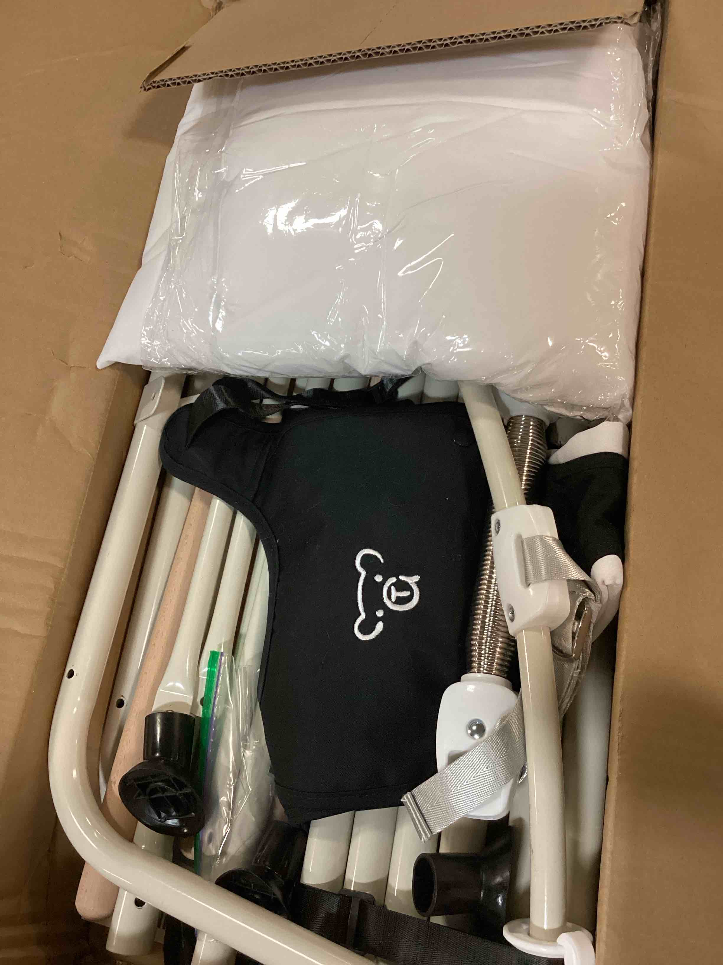https://s3.amazonaws.com/lotting-images-prod/bidfta/TEA3610137_1750250033919.jpeg