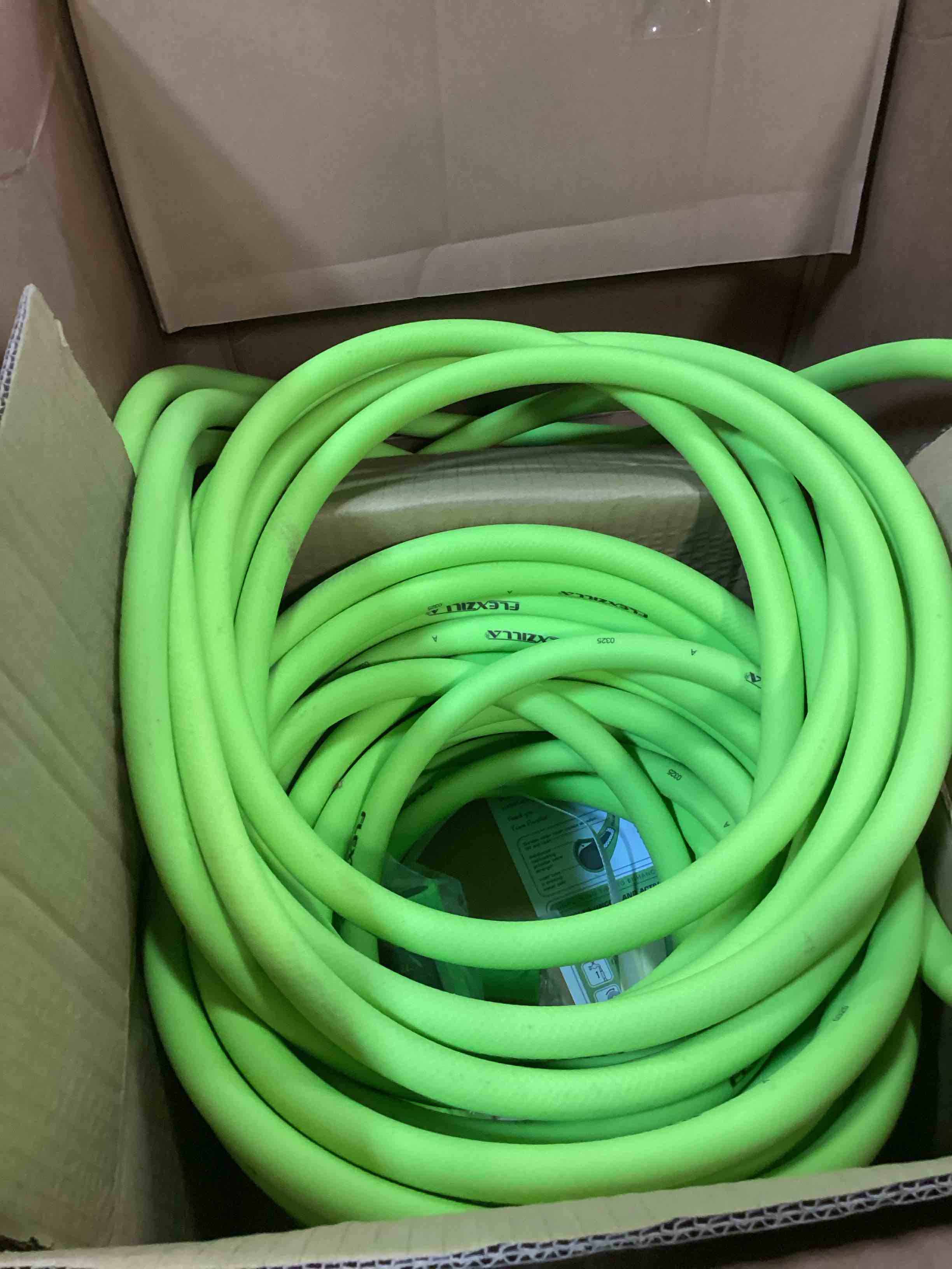 https://s3.amazonaws.com/lotting-images-prod/bidfta/TEA3610226_1750263847038.jpeg