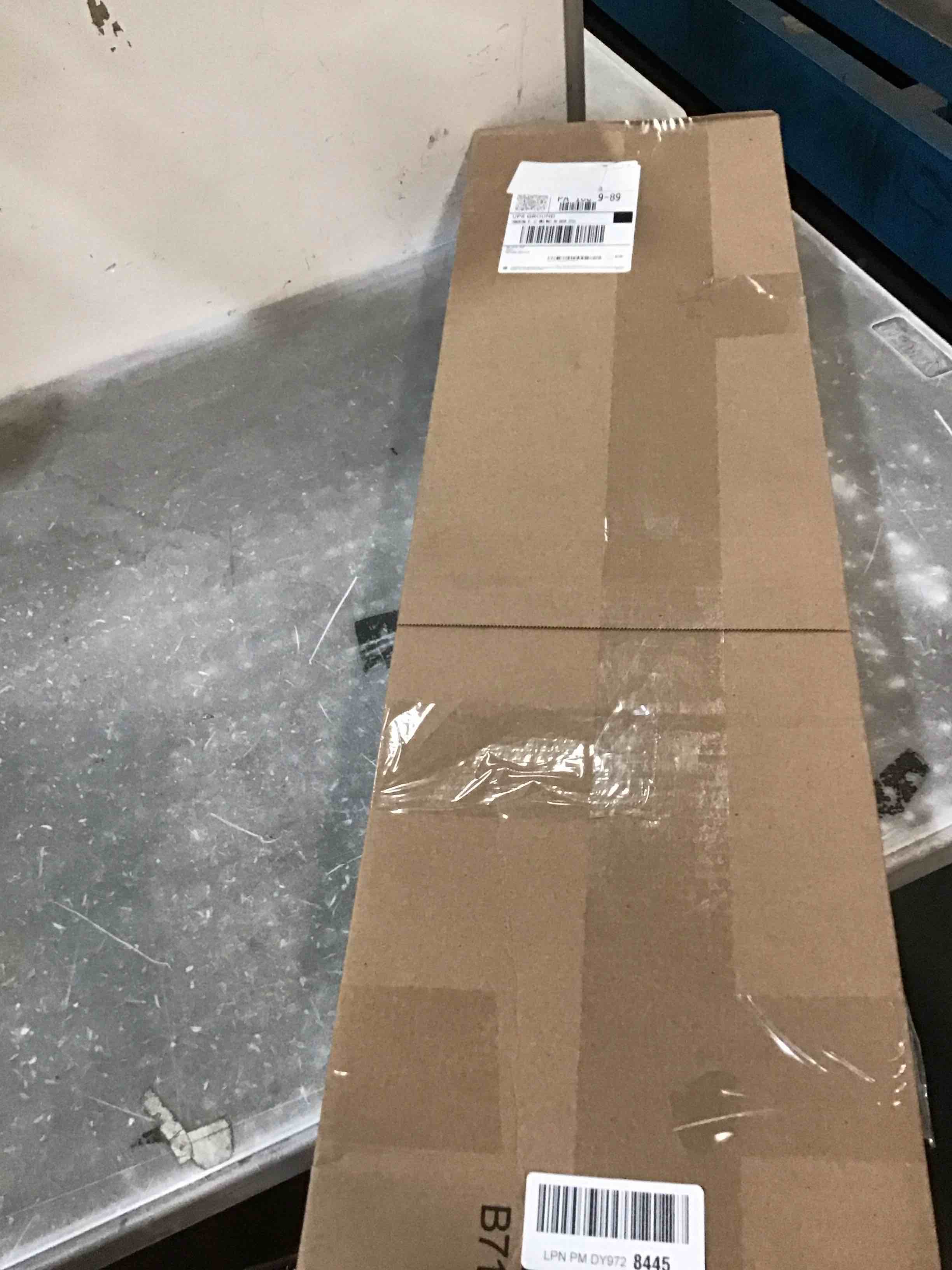 https://s3.amazonaws.com/lotting-images-prod/bidfta/TEA3610320_1750336237600.jpeg