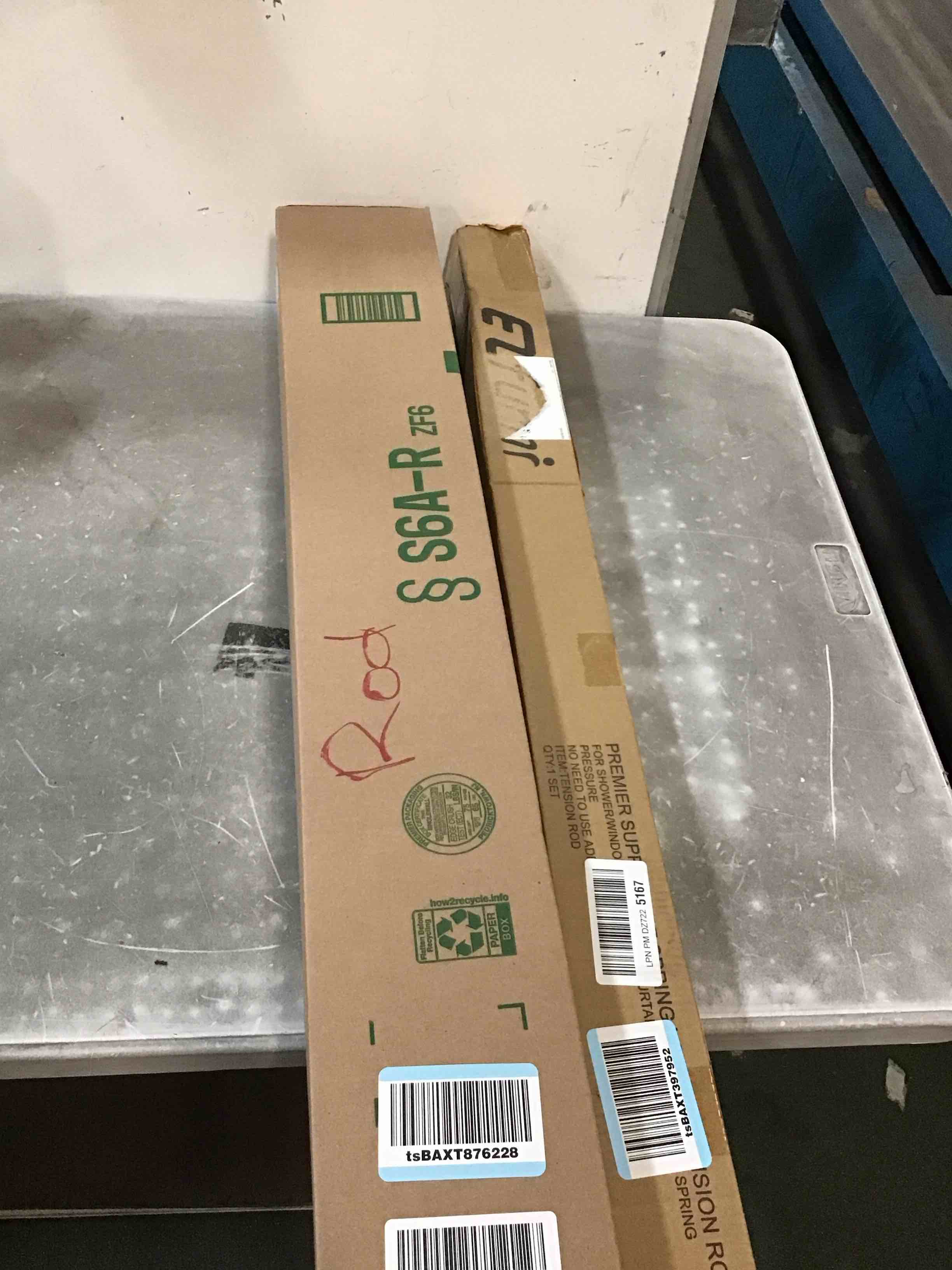 https://s3.amazonaws.com/lotting-images-prod/bidfta/TEA3610373_1750346150299.jpeg