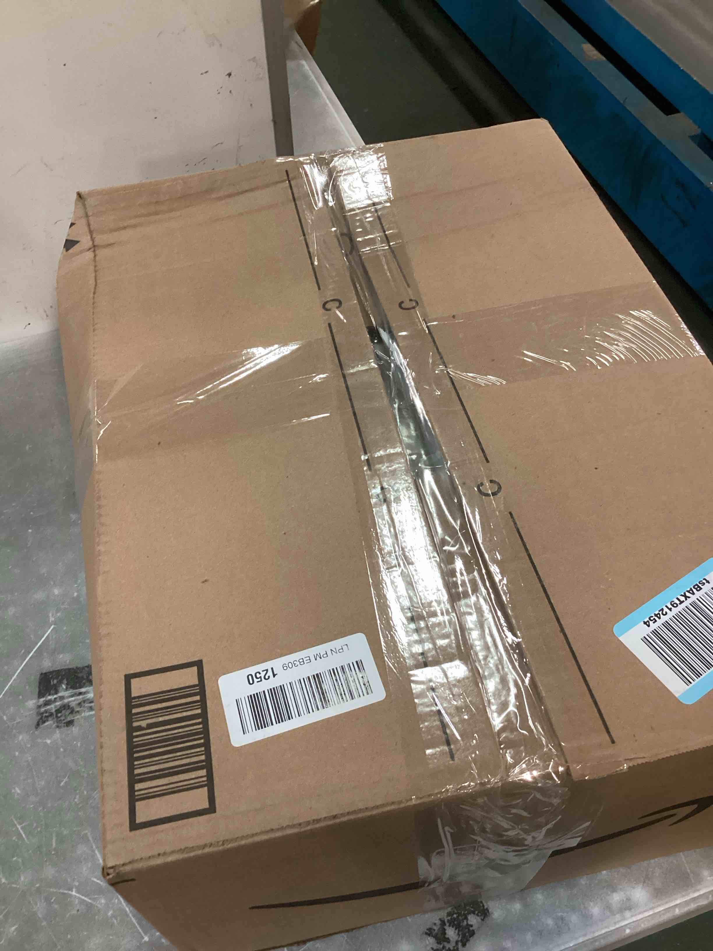 https://s3.amazonaws.com/lotting-images-prod/bidfta/TEA3610482_1750422499187.jpeg