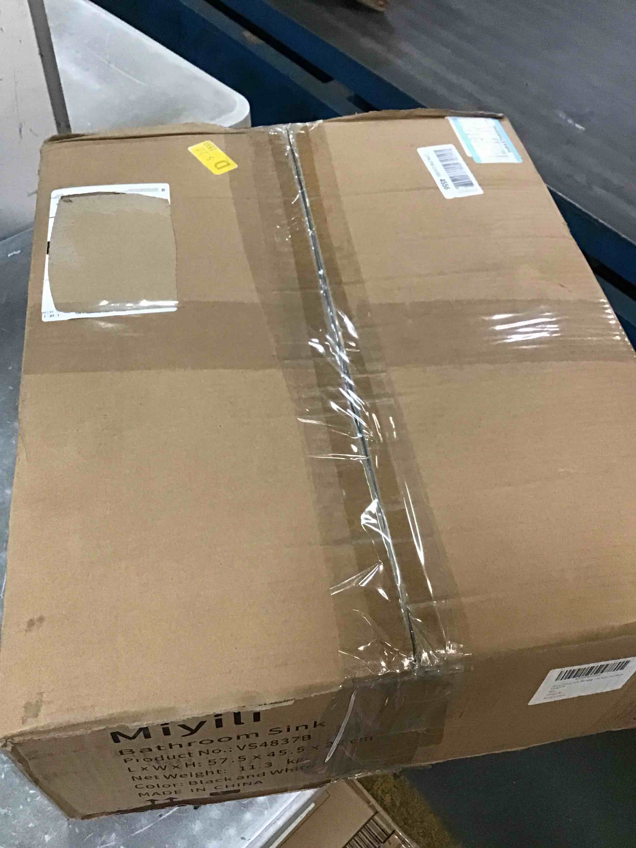 https://s3.amazonaws.com/lotting-images-prod/bidfta/TEA3610705_1750509979803.jpeg