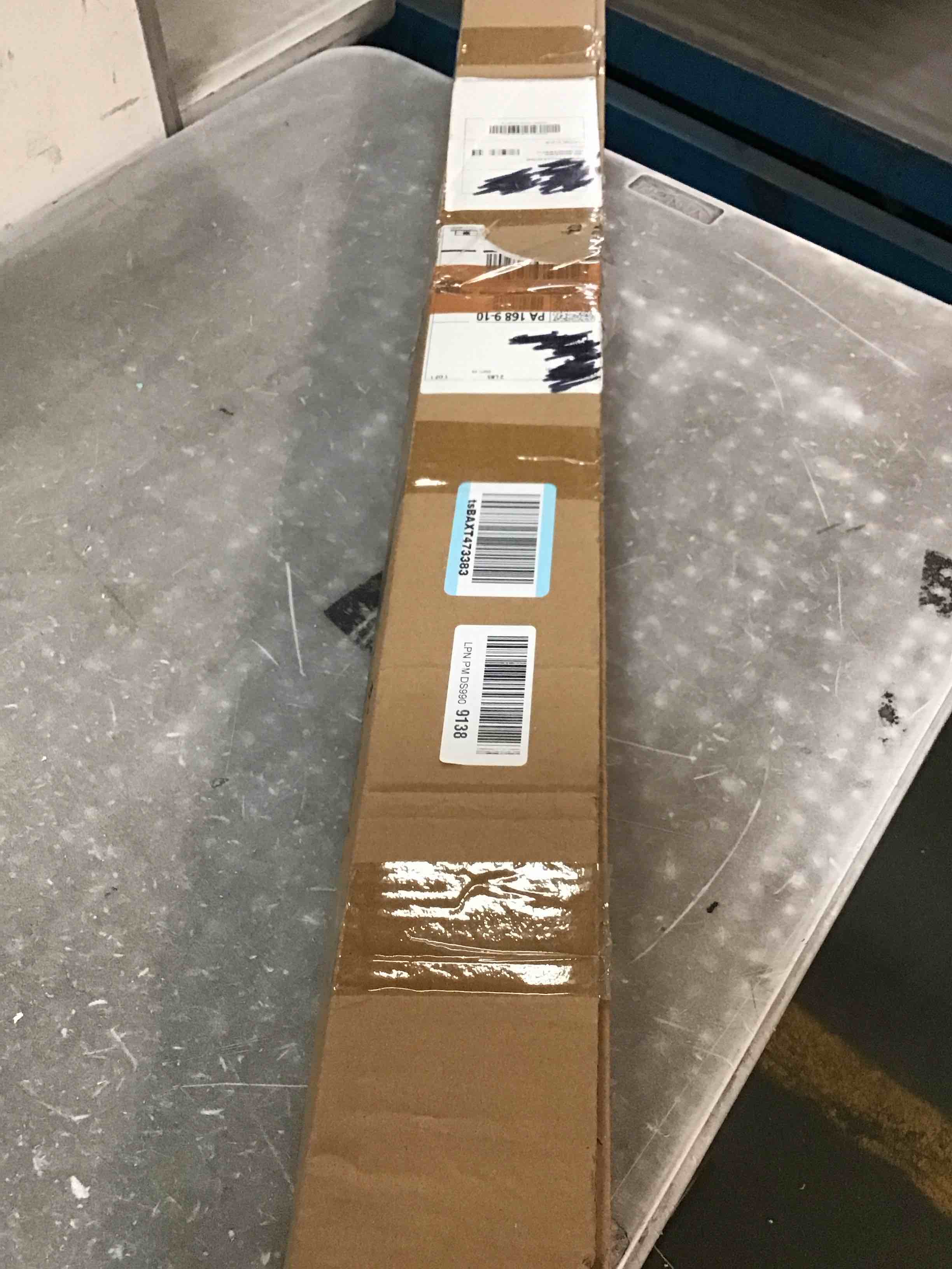 https://s3.amazonaws.com/lotting-images-prod/bidfta/TEA3610710_1750512182082.jpeg