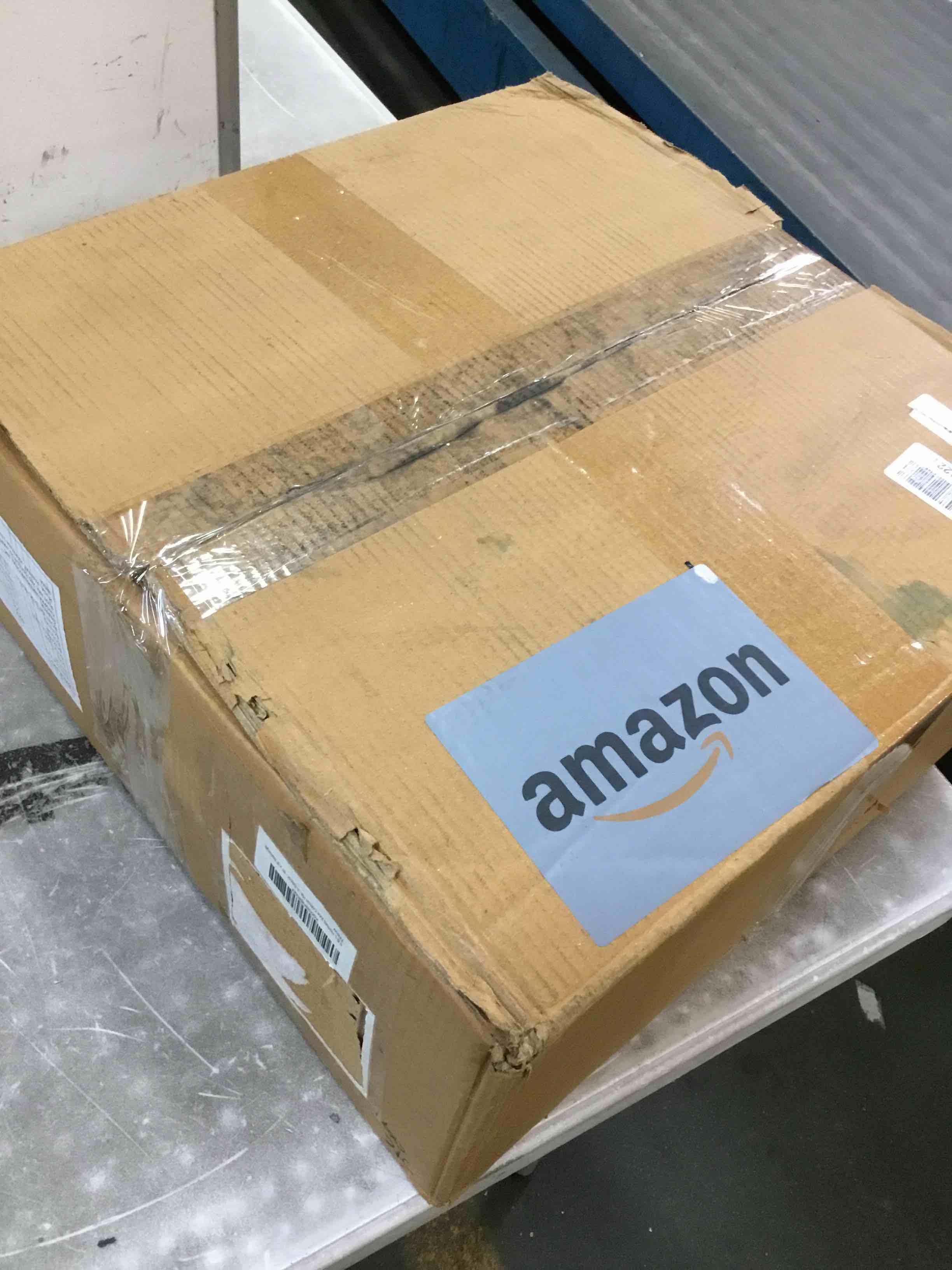 https://s3.amazonaws.com/lotting-images-prod/bidfta/TEA3610768_1750524602034.jpeg