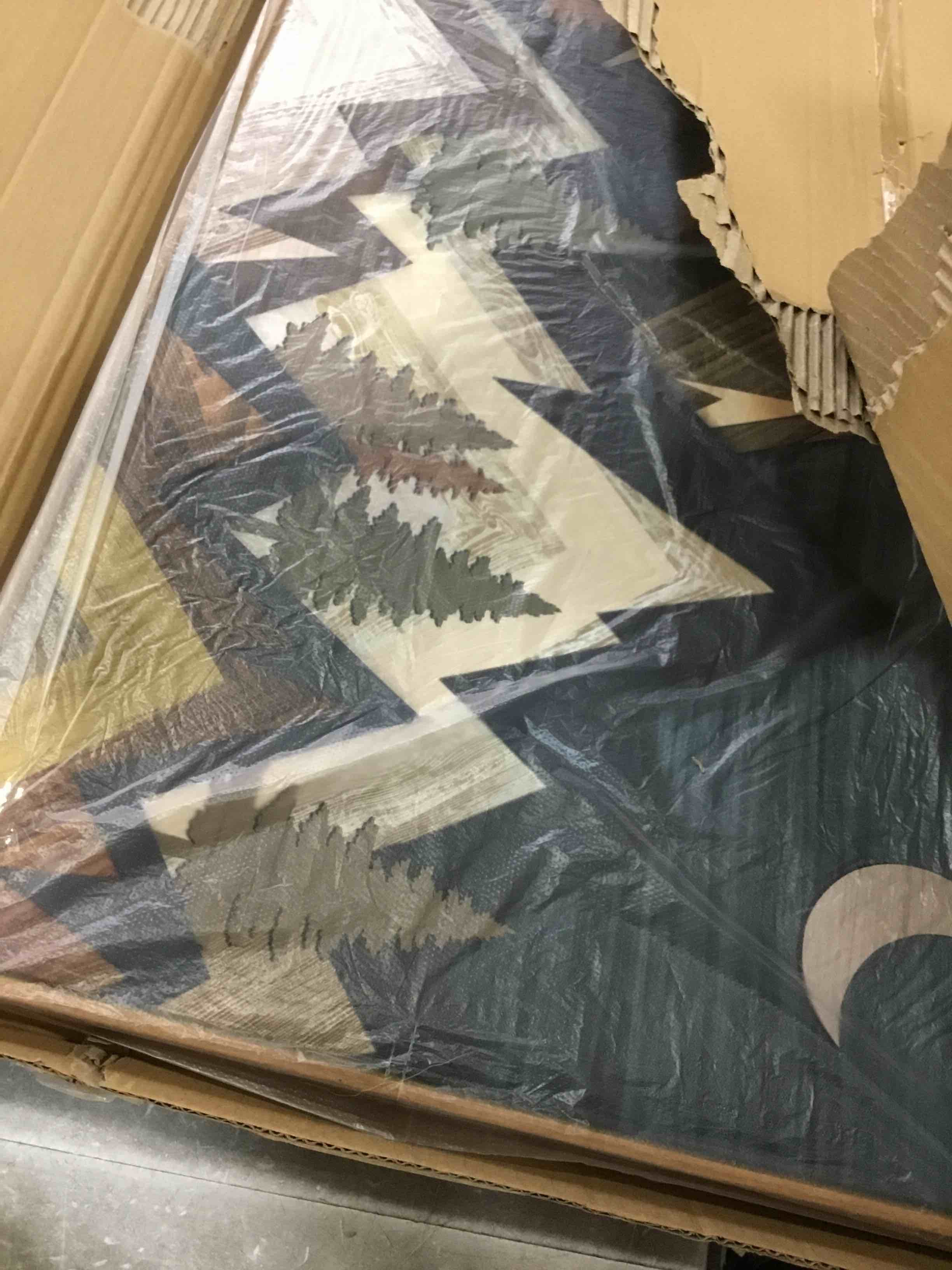 https://s3.amazonaws.com/lotting-images-prod/bidfta/TEA3610810_1750532689970.jpeg