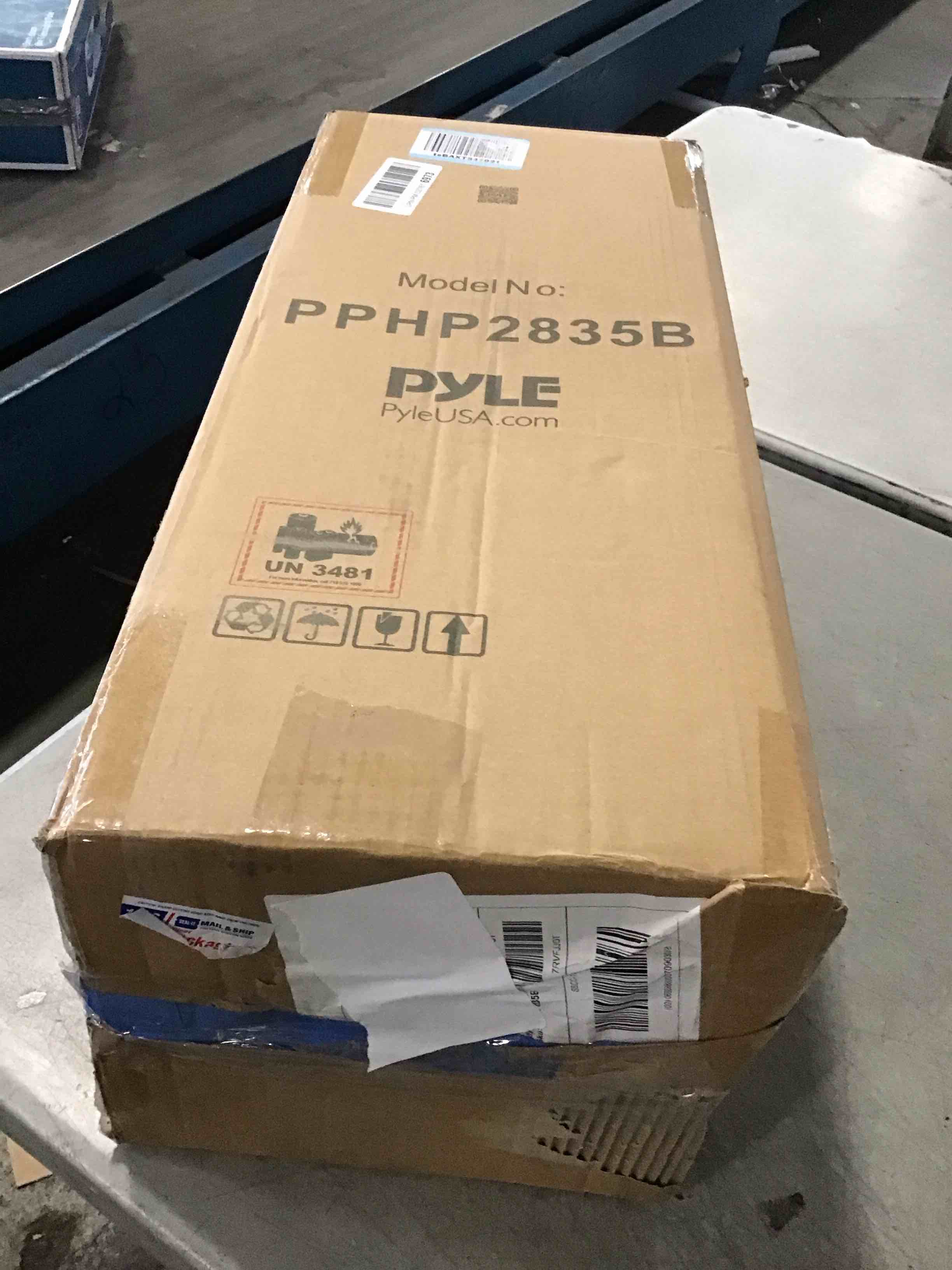 https://s3.amazonaws.com/lotting-images-prod/bidfta/TEA3613137_1750181744404.jpeg