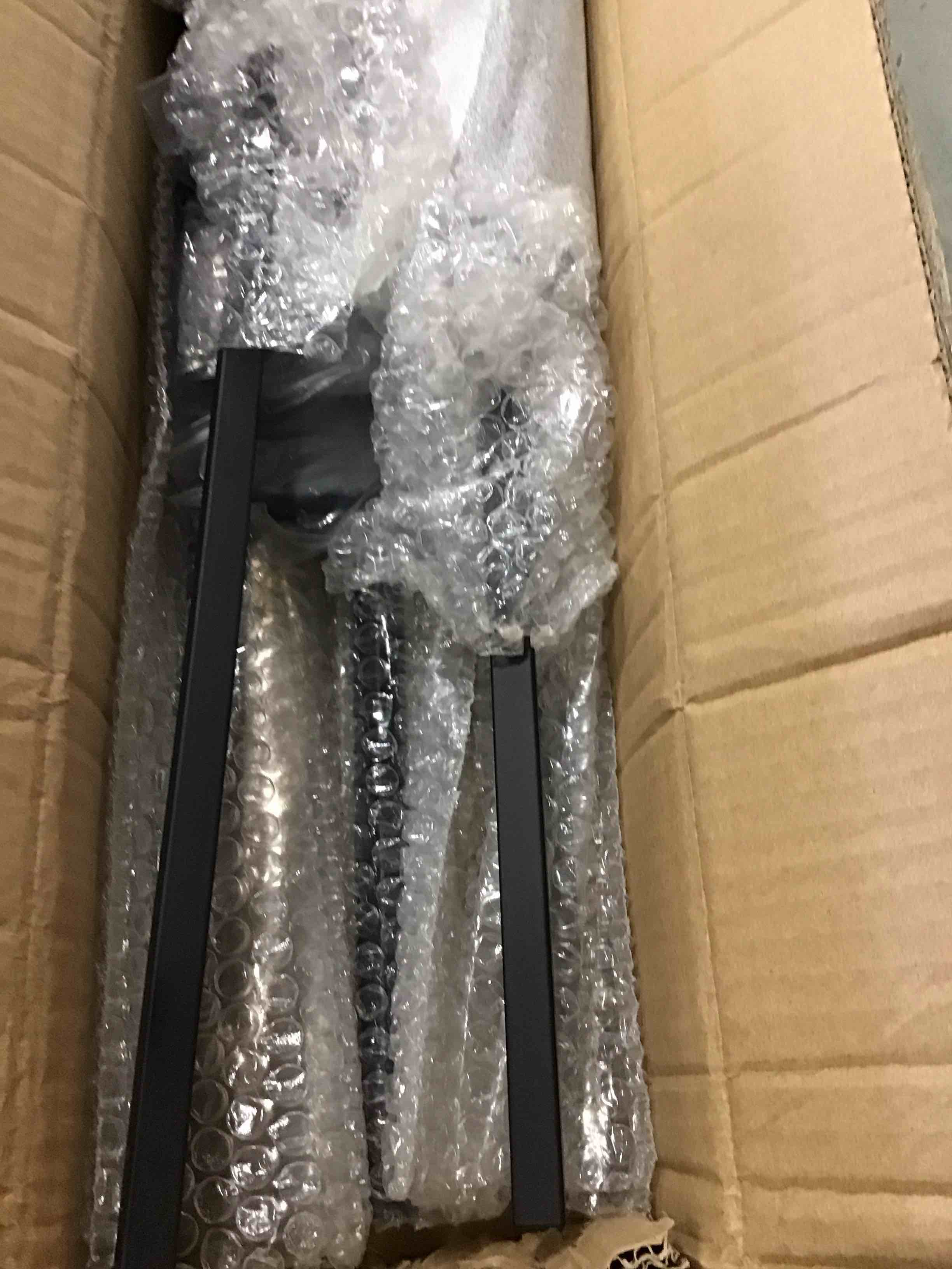 https://s3.amazonaws.com/lotting-images-prod/bidfta/TEA3613258_1750340463361.jpeg
