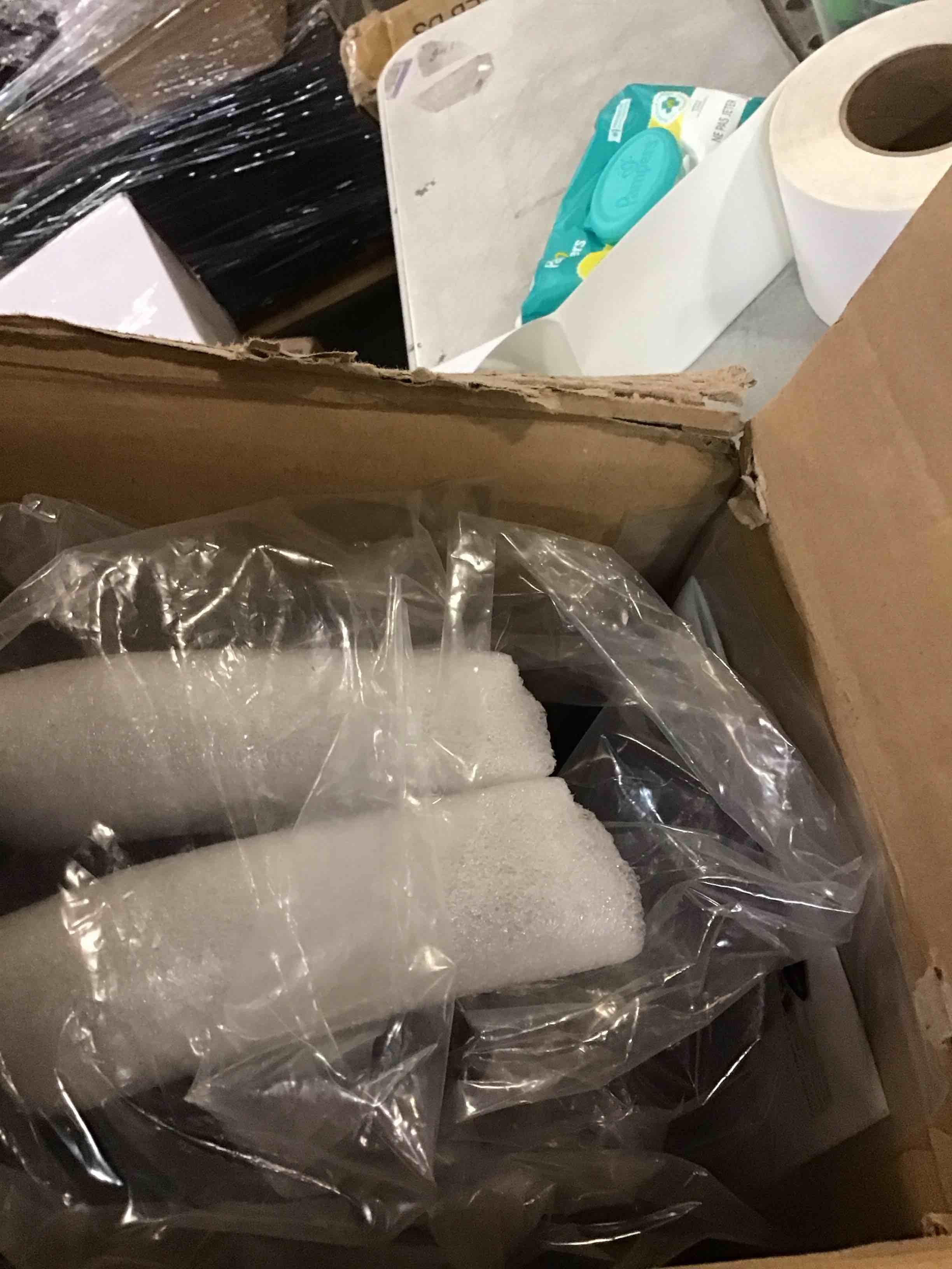 https://s3.amazonaws.com/lotting-images-prod/bidfta/TEA3613699_1750507369505.jpeg