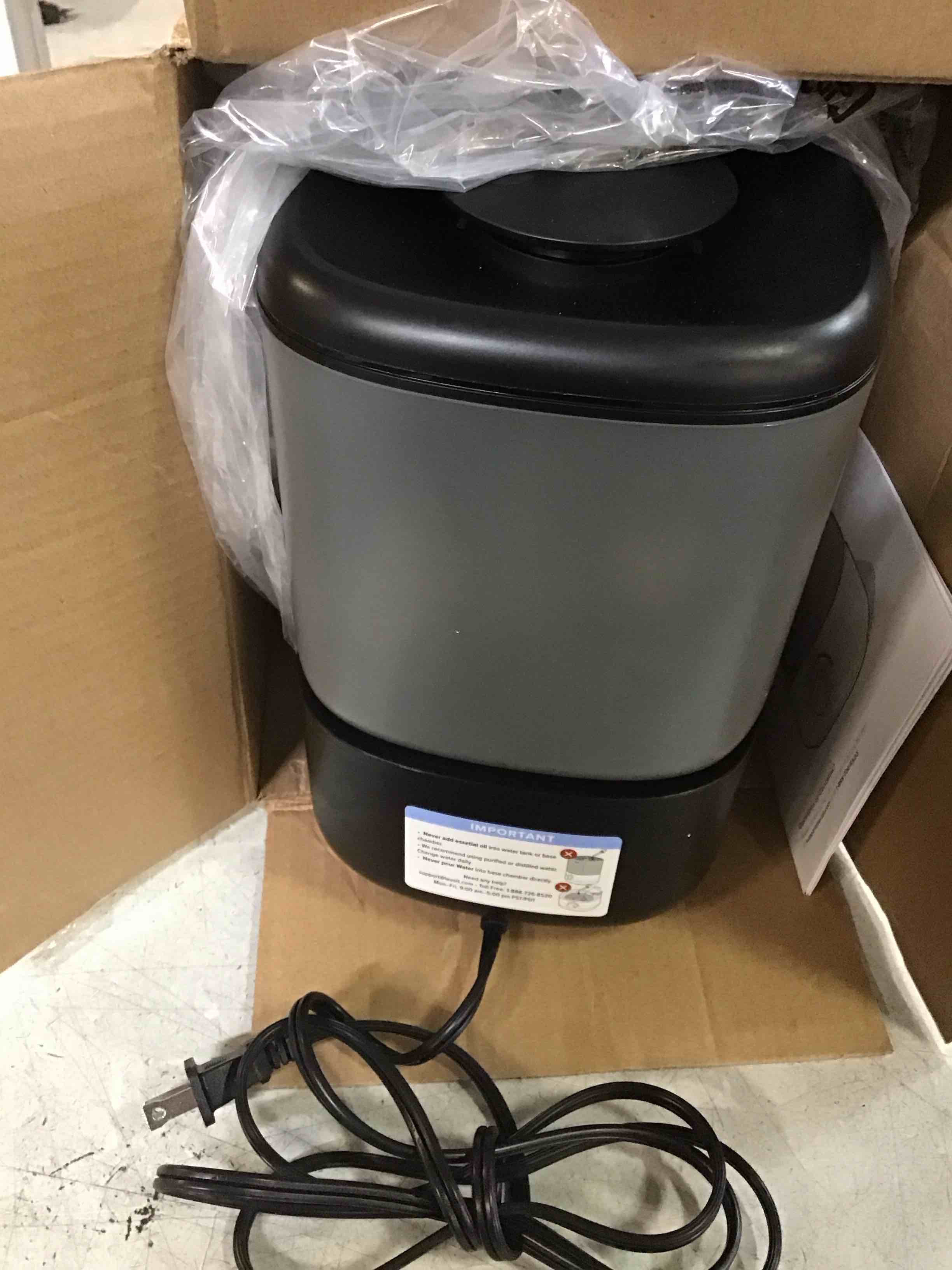 https://s3.amazonaws.com/lotting-images-prod/bidfta/TEA3613823_1750524146109.jpeg