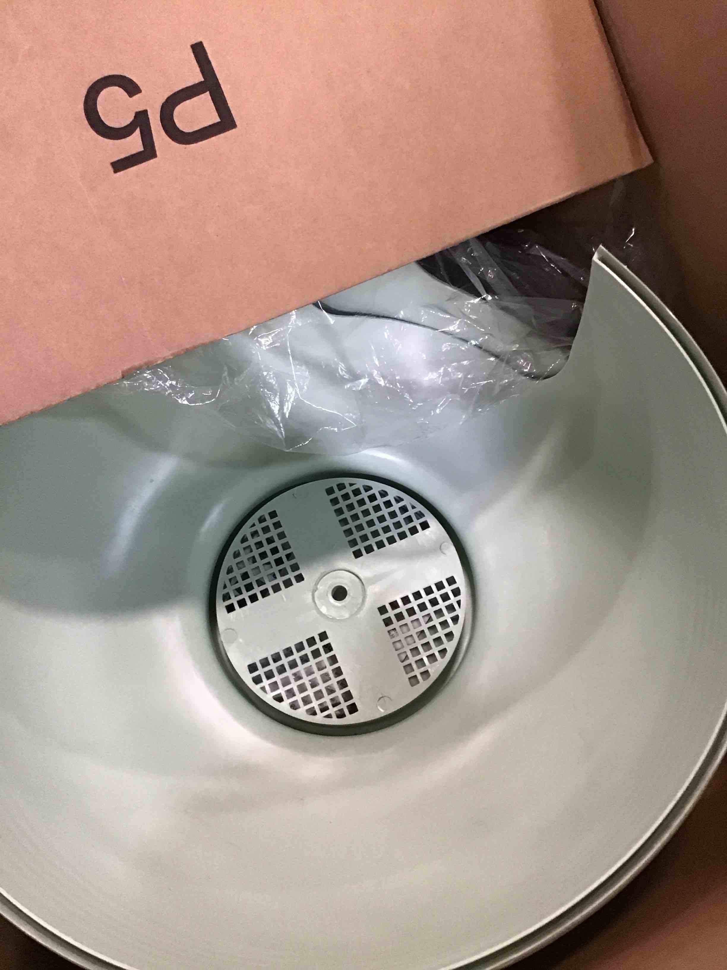 https://s3.amazonaws.com/lotting-images-prod/bidfta/TEA3614911_1751046855896.jpeg