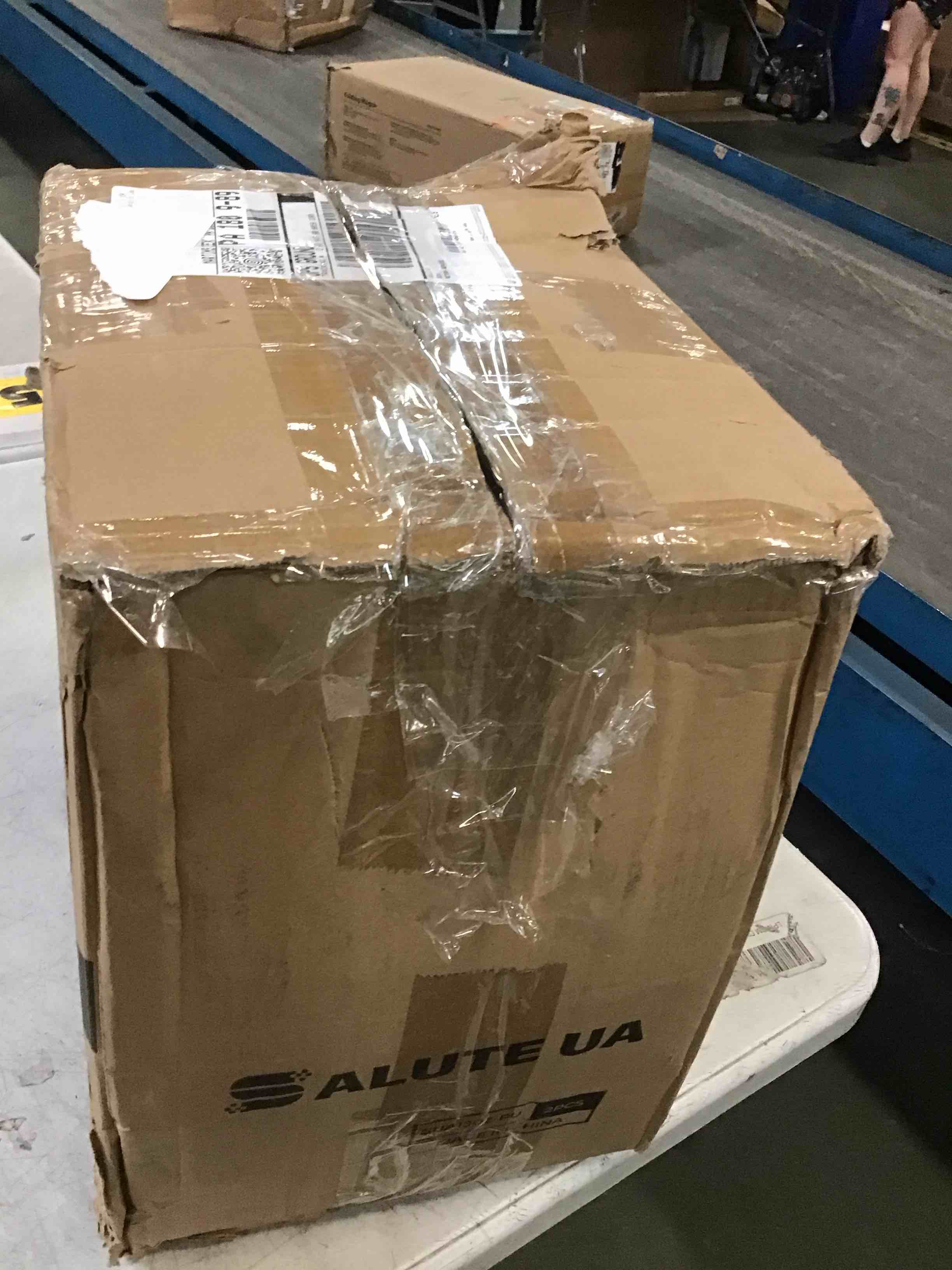 https://s3.amazonaws.com/lotting-images-prod/bidfta/TEA3614951_1751052089153.jpeg