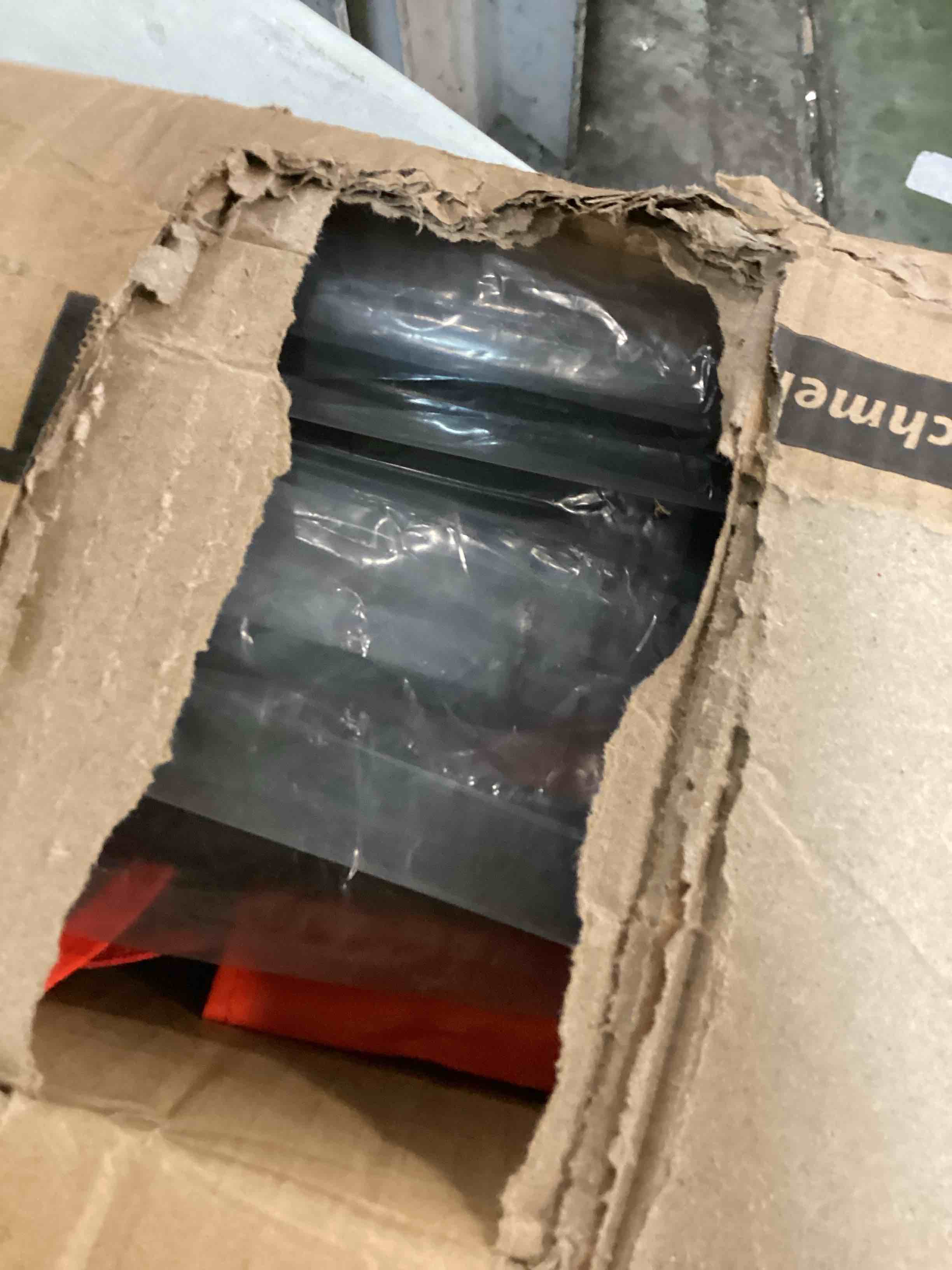 https://s3.amazonaws.com/lotting-images-prod/bidfta/TEA3615015_1751289077866.jpeg
