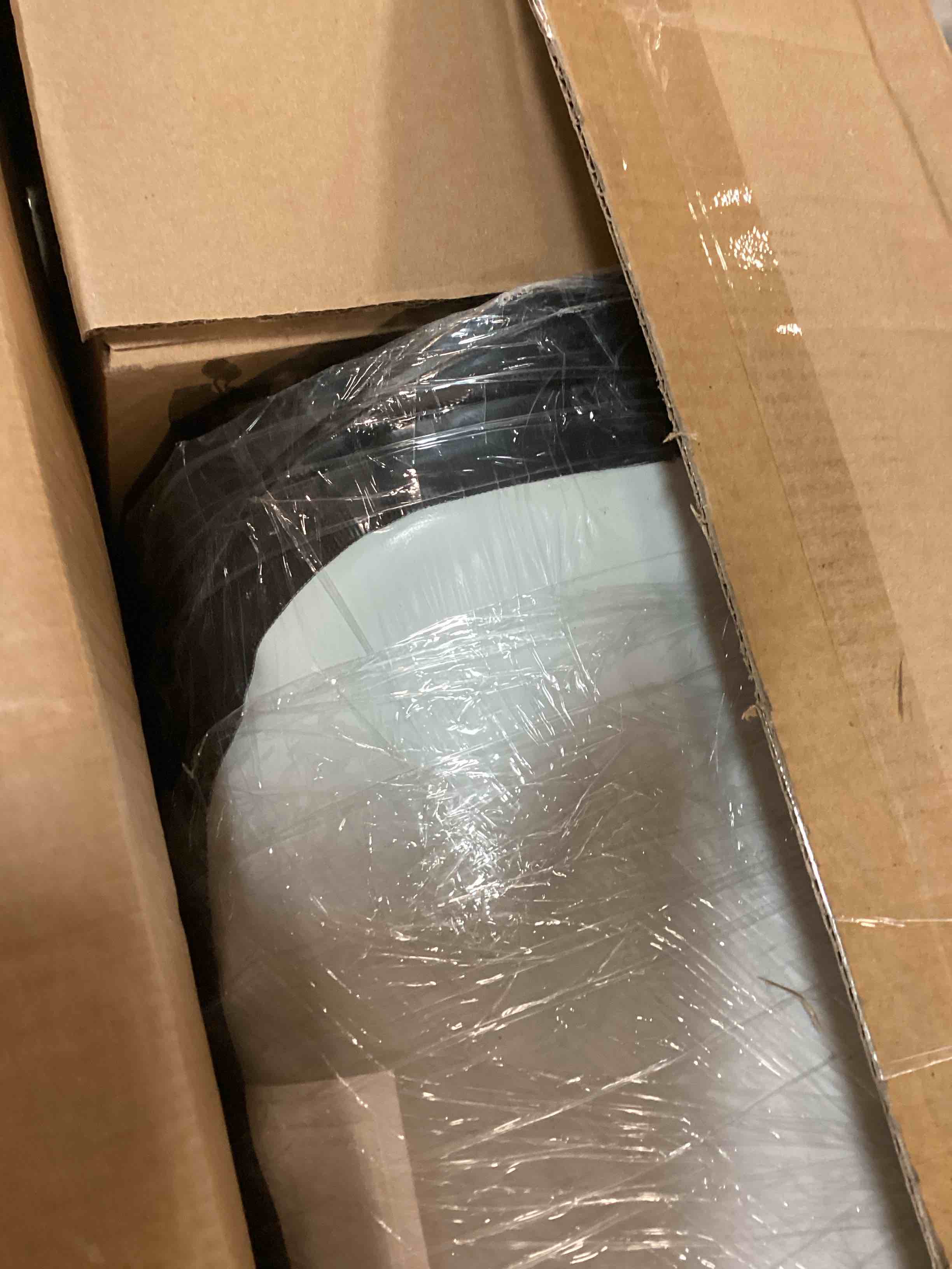 https://s3.amazonaws.com/lotting-images-prod/bidfta/TEA3615066_1751295641512.jpeg