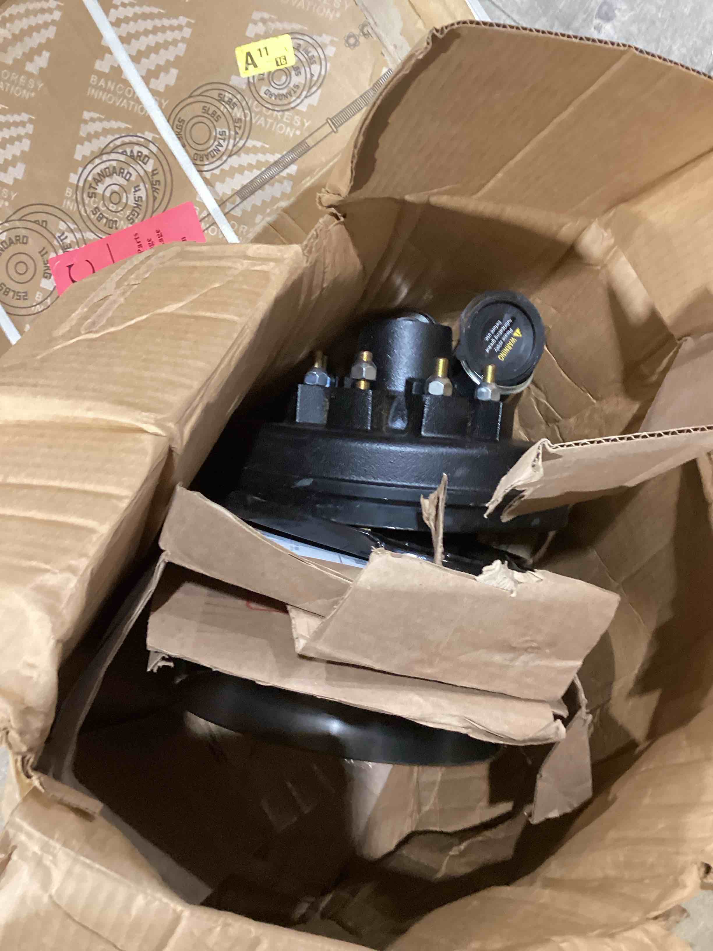 Condition photo showing Good Condition for vevor electric trailer brake assembly, 12 x 2 inch, 1 pair self-adjusting electric brakes kit for 7000 lbs trailer axle, backing plates for braking system part replacement, fit for trailers, rvs
