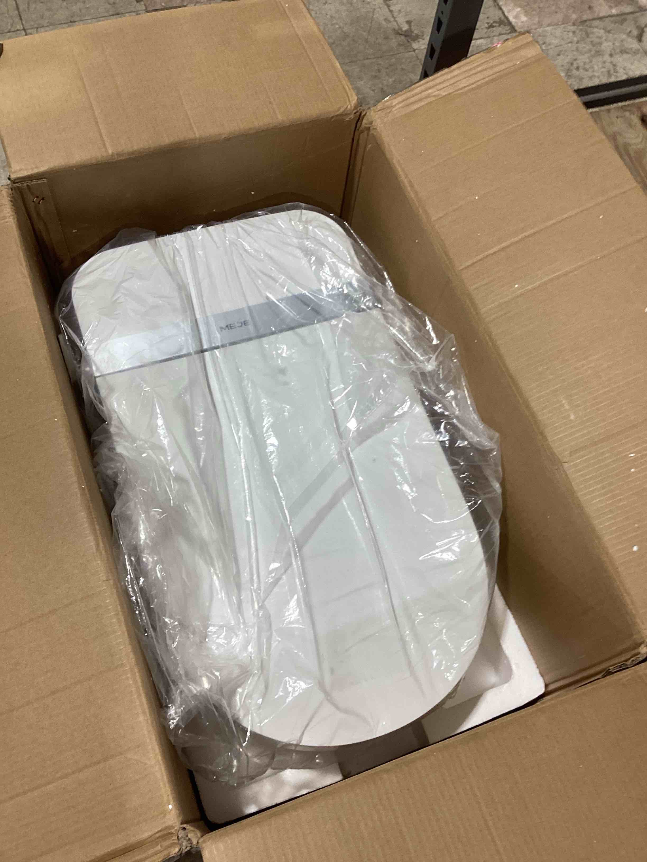 https://s3.amazonaws.com/lotting-images-prod/bidfta/TEA3640930_1783357055708.jpeg