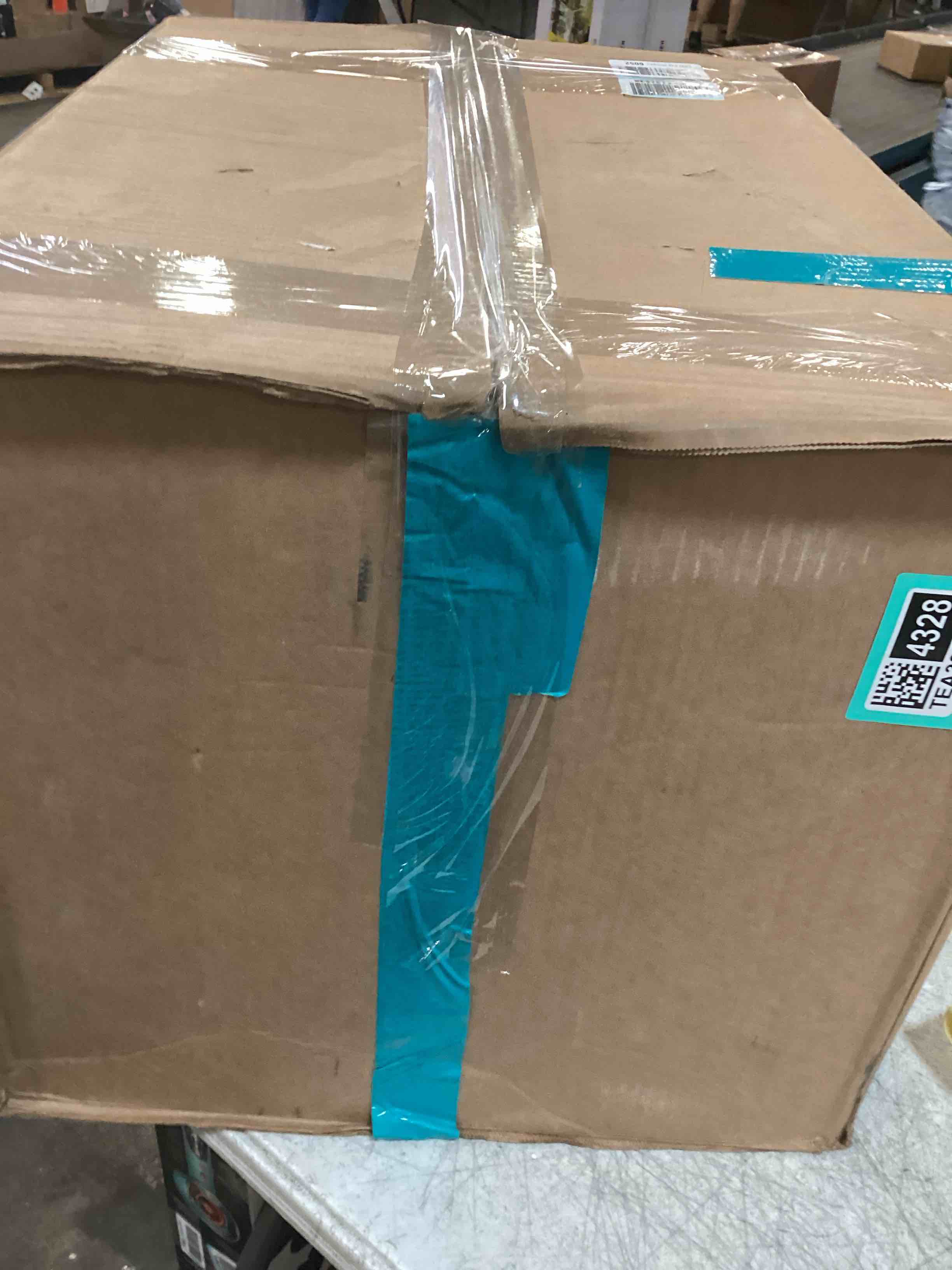 https://s3.amazonaws.com/lotting-images-prod/bidfta/TEA3664328_1746635133142.jpeg
