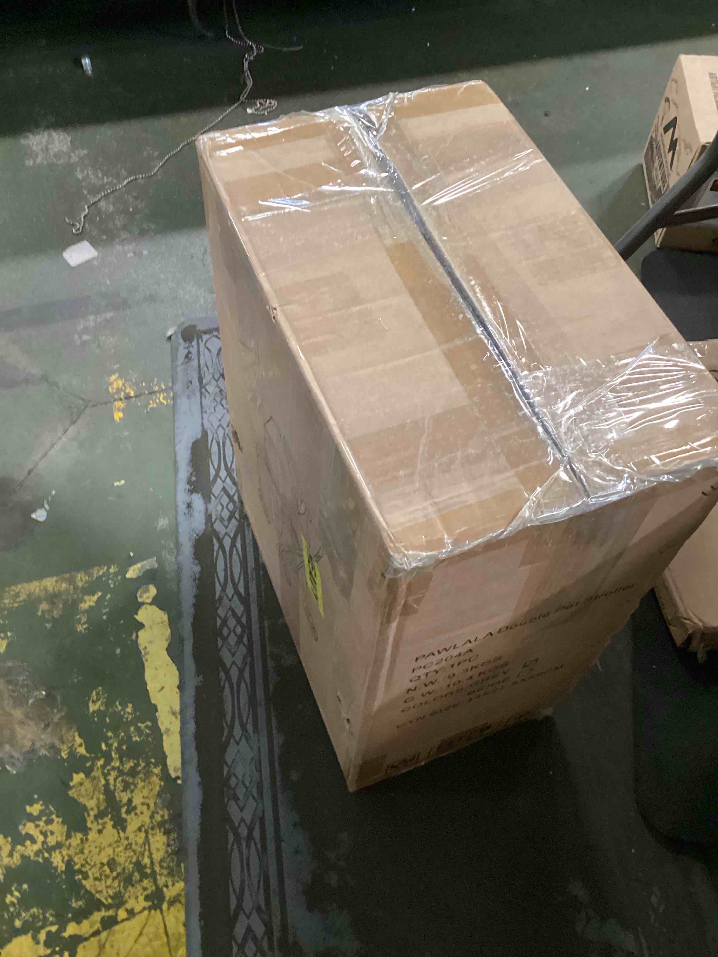 https://s3.amazonaws.com/lotting-images-prod/bidfta/TEA3664890_1747313159246.jpeg
