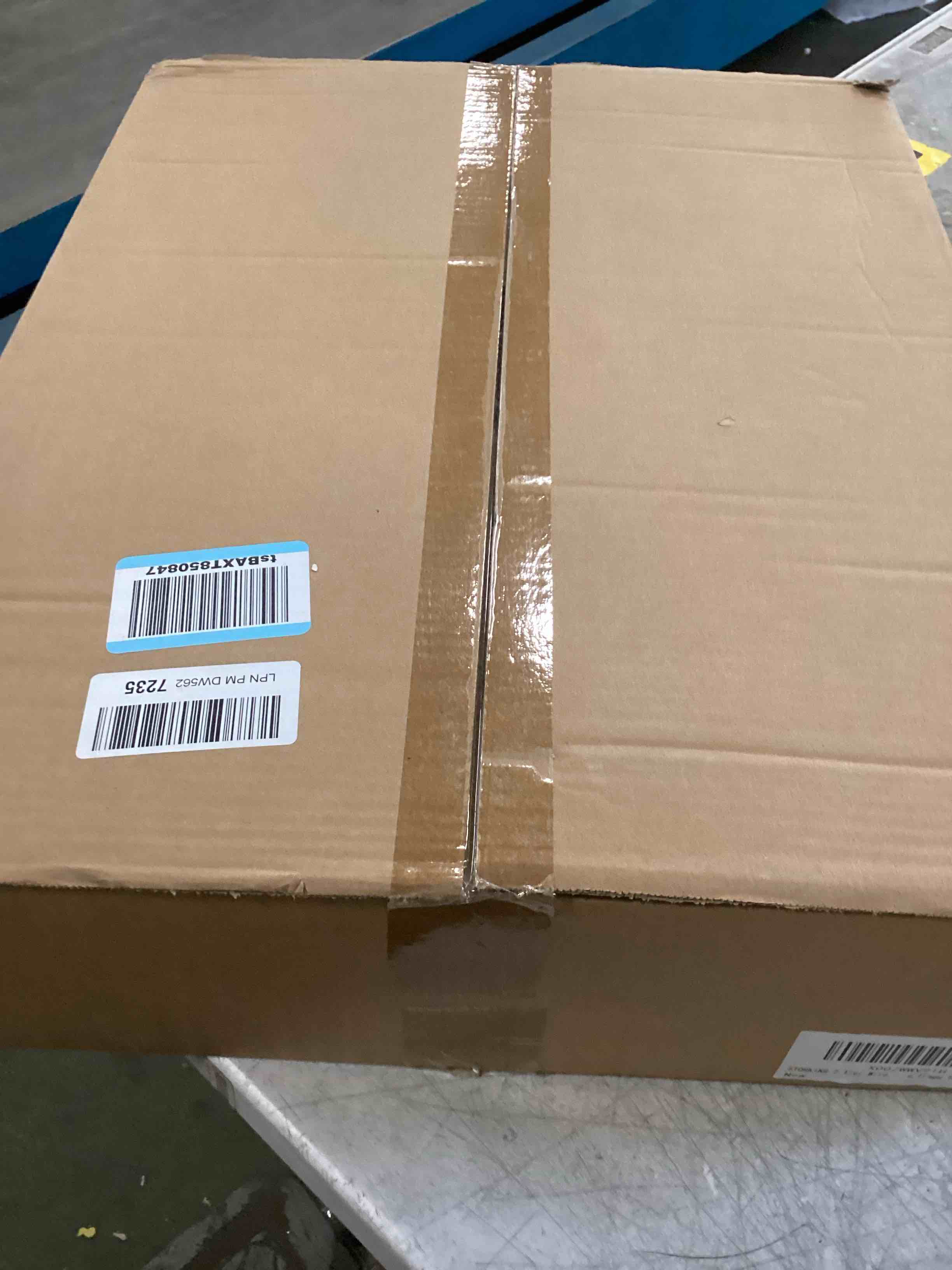 https://s3.amazonaws.com/lotting-images-prod/bidfta/TEA3664996_1747329750564.jpeg