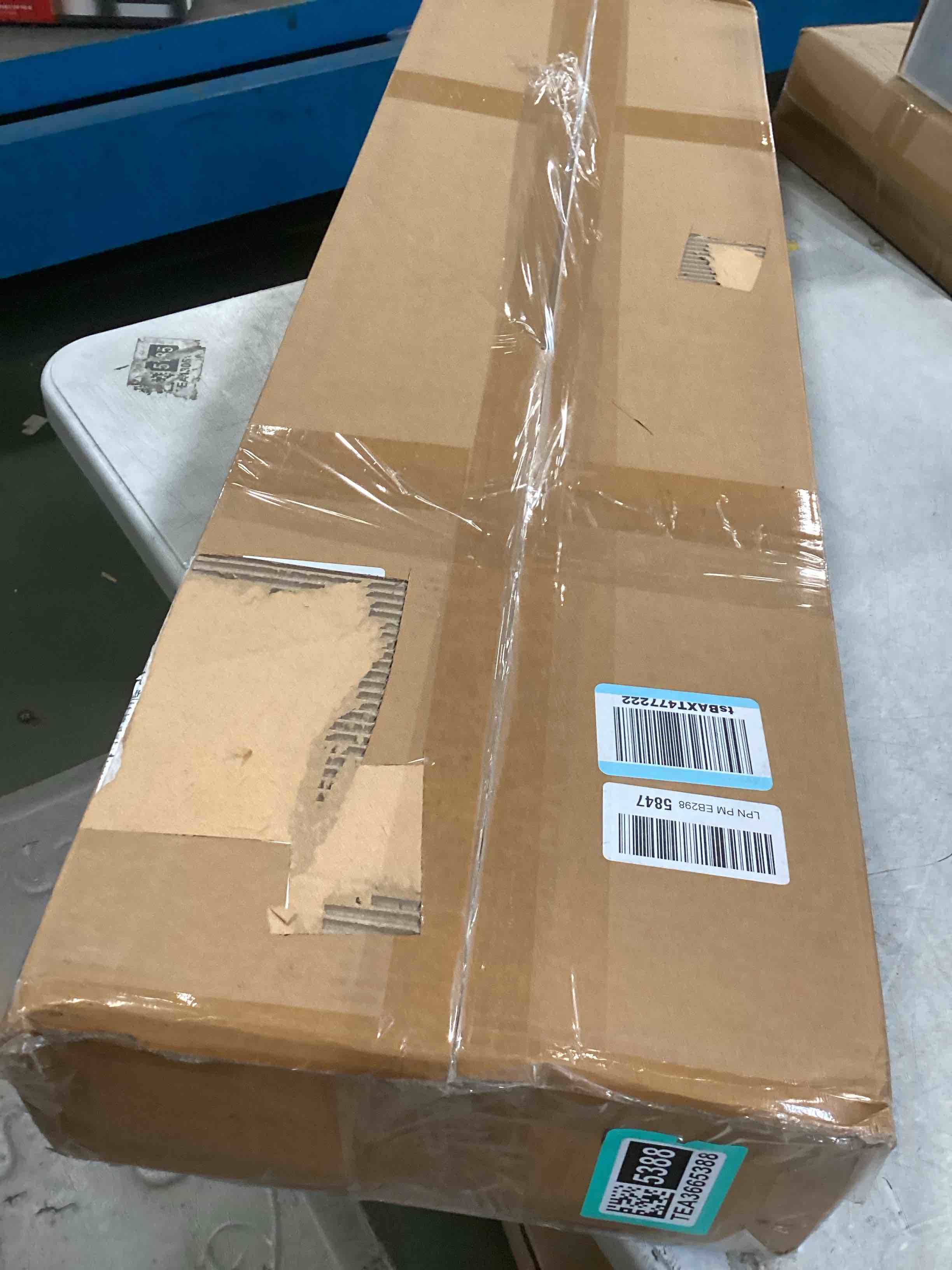 https://s3.amazonaws.com/lotting-images-prod/bidfta/TEA3665388_1747657101719.jpeg
