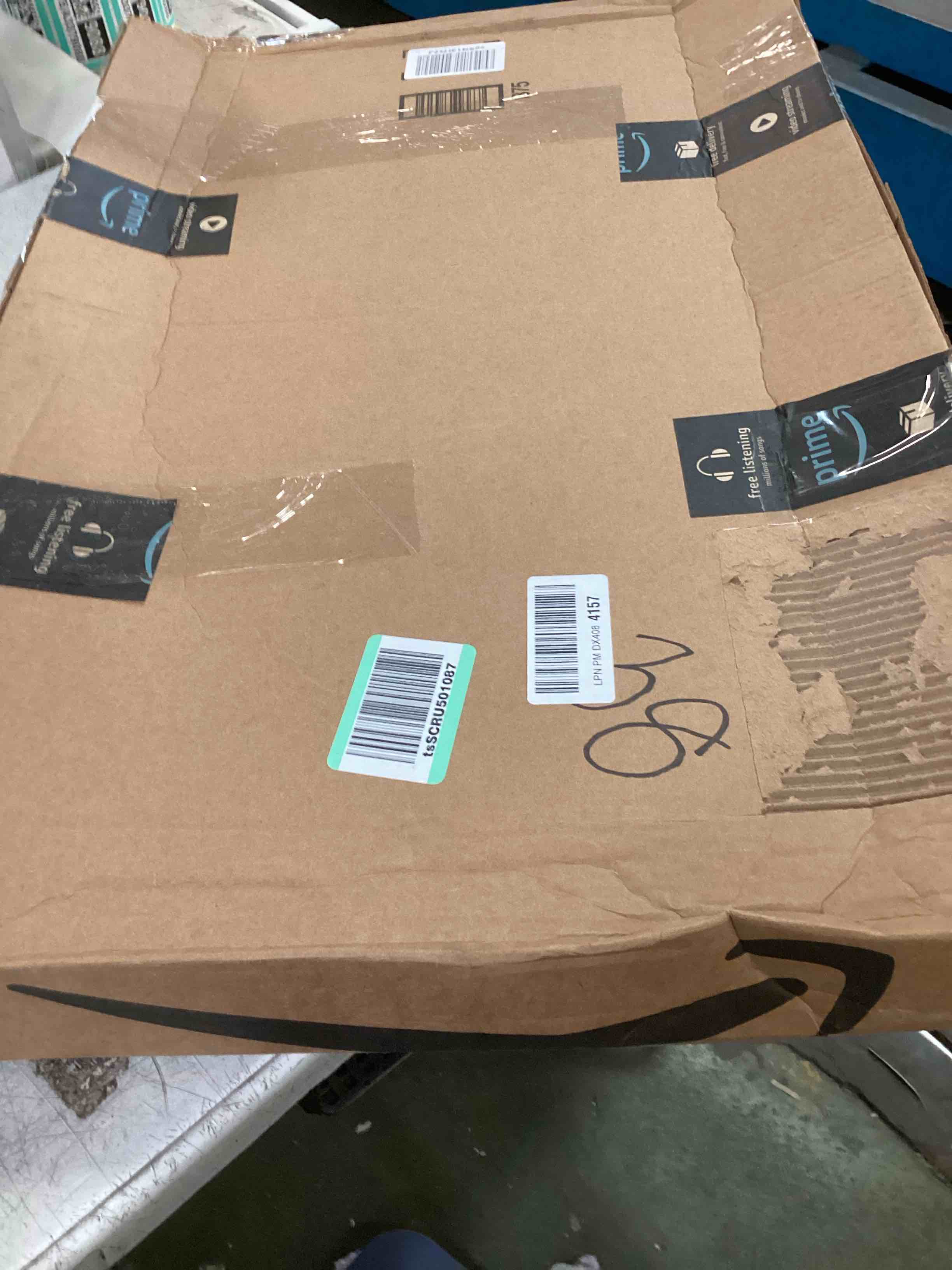 https://s3.amazonaws.com/lotting-images-prod/bidfta/TEA3666371_1748446421649.jpeg