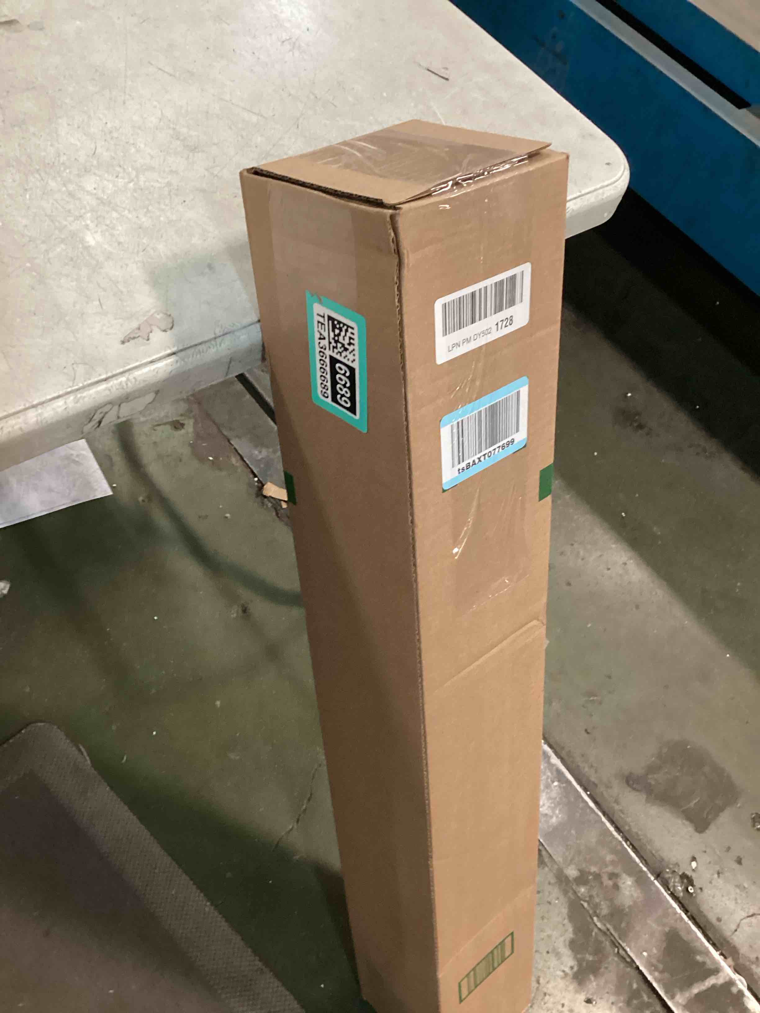 https://s3.amazonaws.com/lotting-images-prod/bidfta/TEA3666689_1748609161970.jpeg