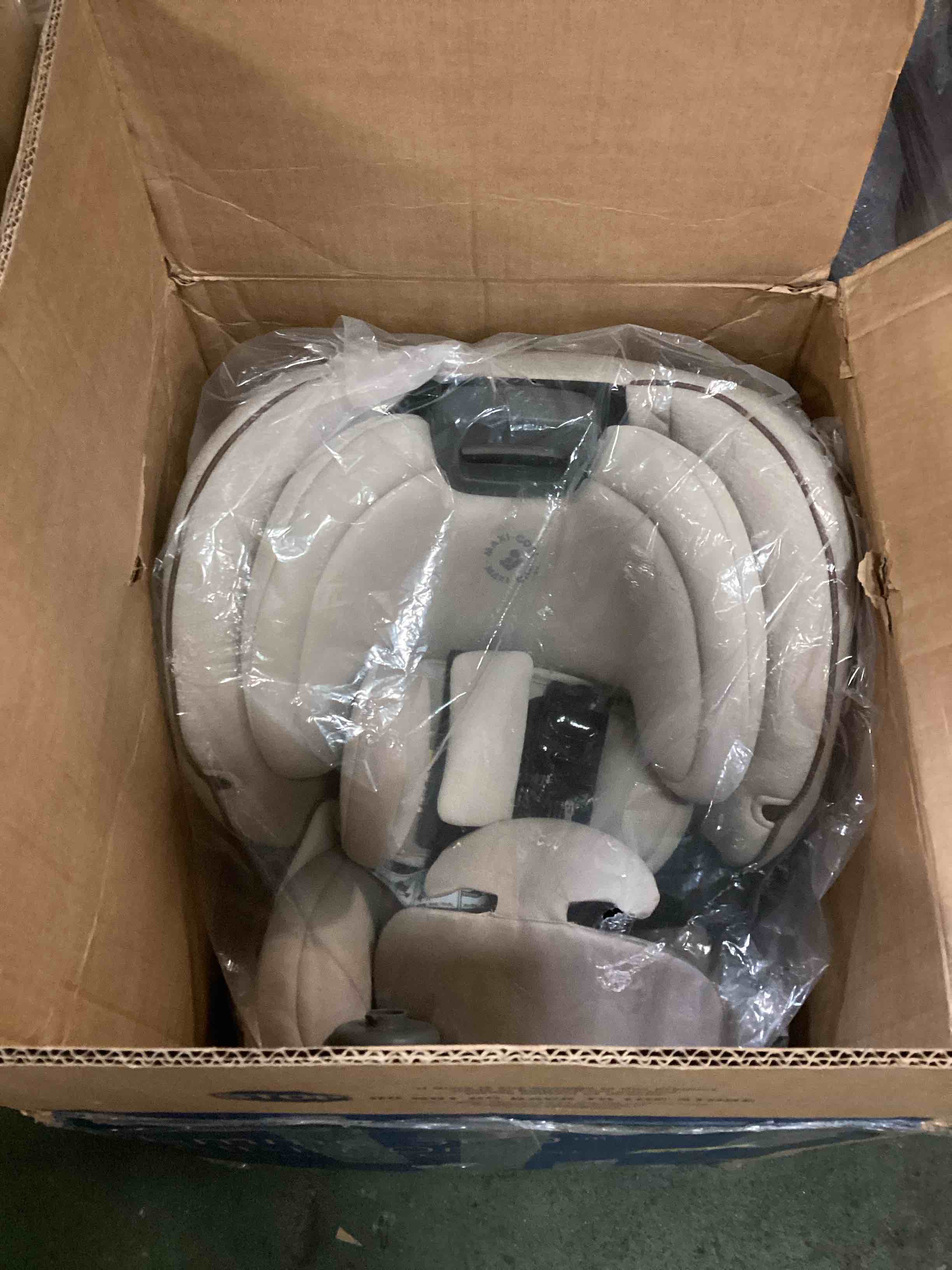 https://s3.amazonaws.com/lotting-images-prod/bidfta/TEA3667444_1746537741645.jpeg