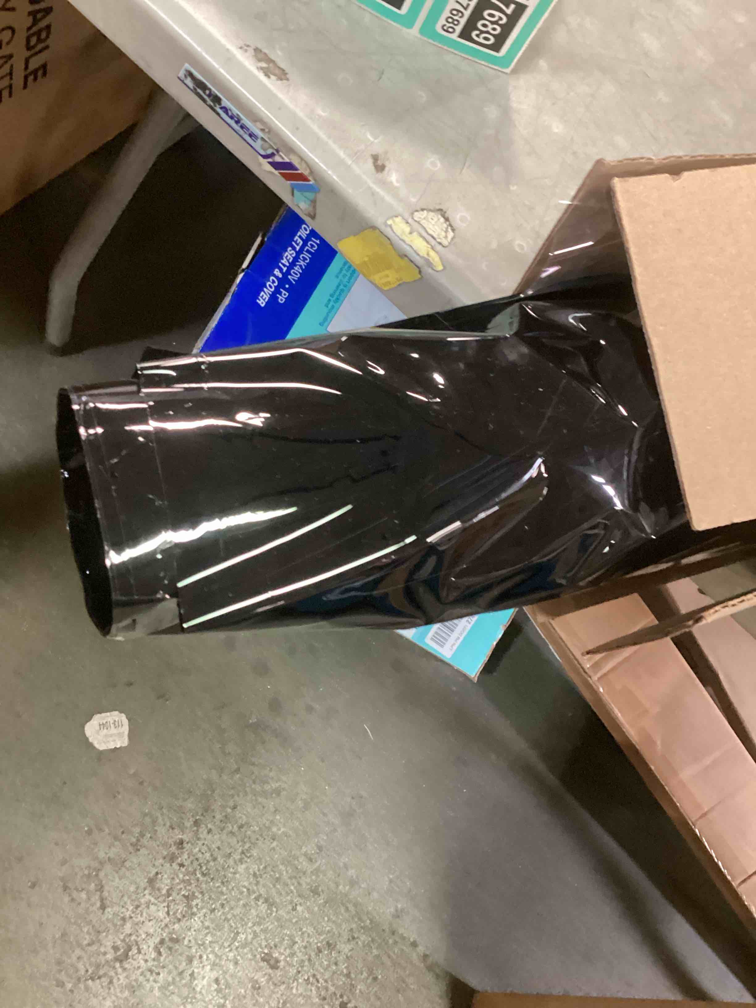 https://s3.amazonaws.com/lotting-images-prod/bidfta/TEA3667687_1746632533122.jpeg
