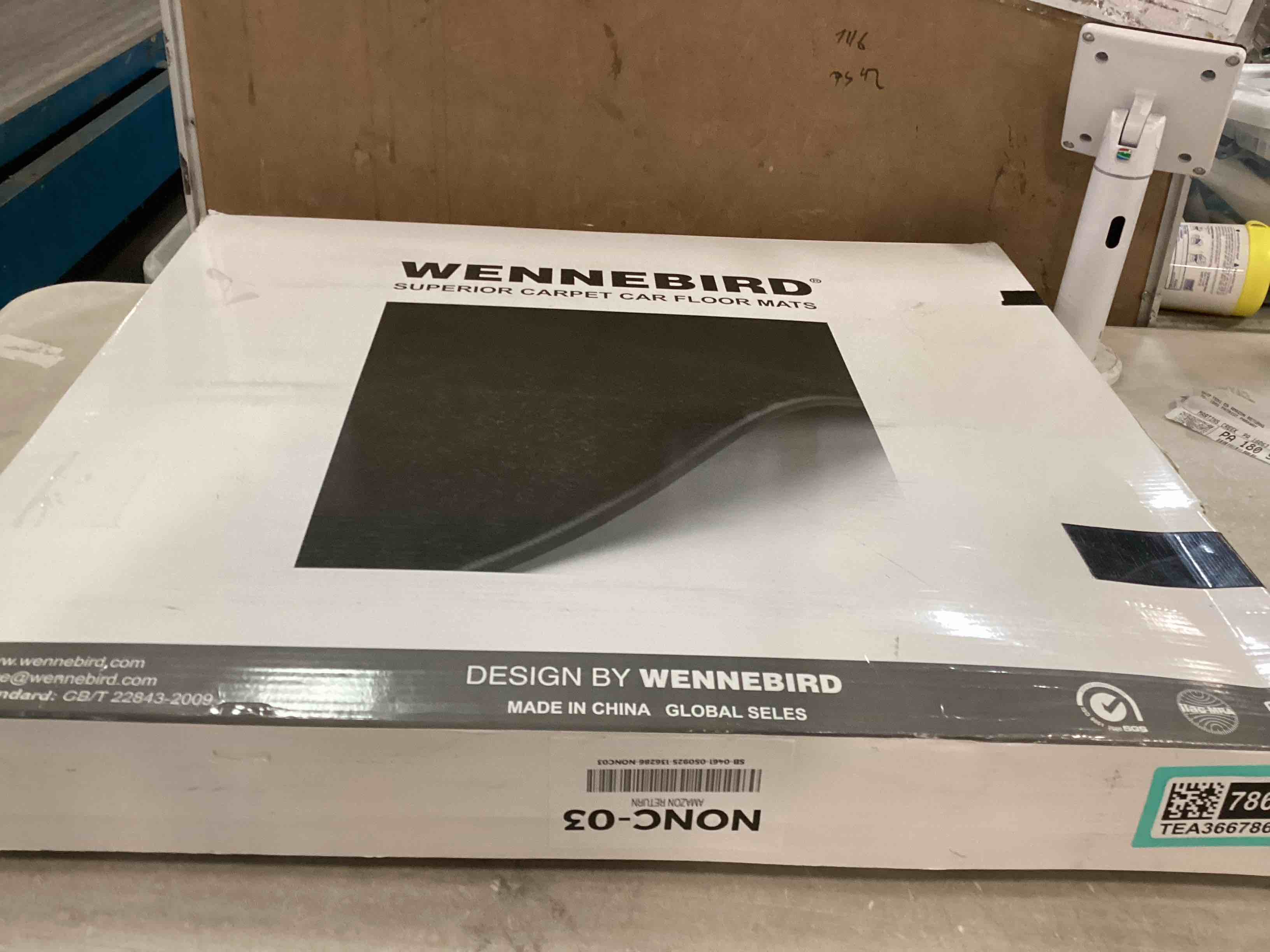 https://s3.amazonaws.com/lotting-images-prod/bidfta/TEA3667861_1749308851938.jpeg