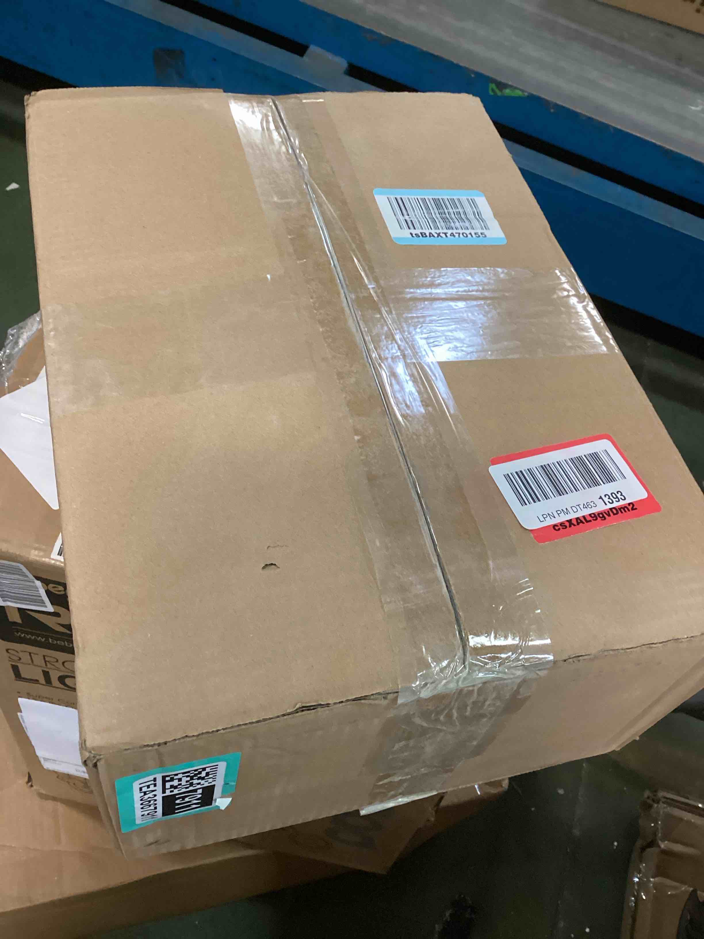 https://s3.amazonaws.com/lotting-images-prod/bidfta/TEA3667911_1746707963556.jpeg