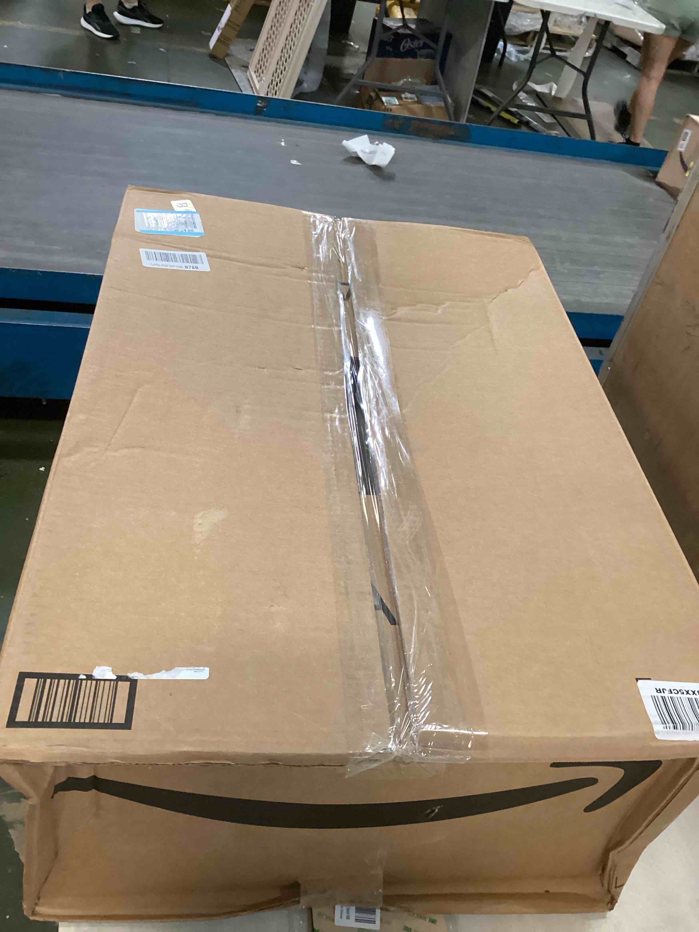 https://s3.amazonaws.com/lotting-images-prod/bidfta/TEA3668129_1746734891671.jpeg