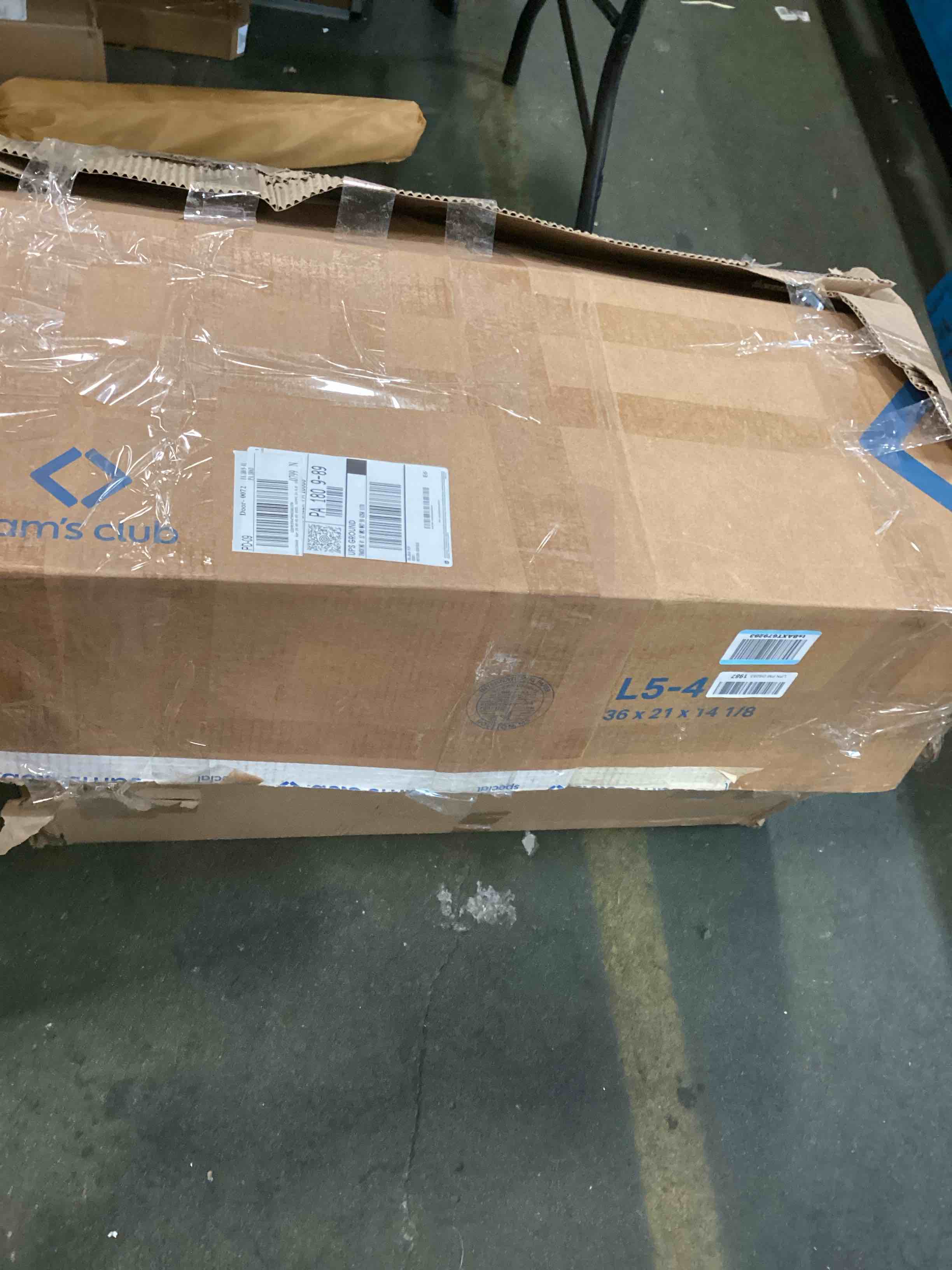 https://s3.amazonaws.com/lotting-images-prod/bidfta/TEA3669101_1747321230560.jpeg