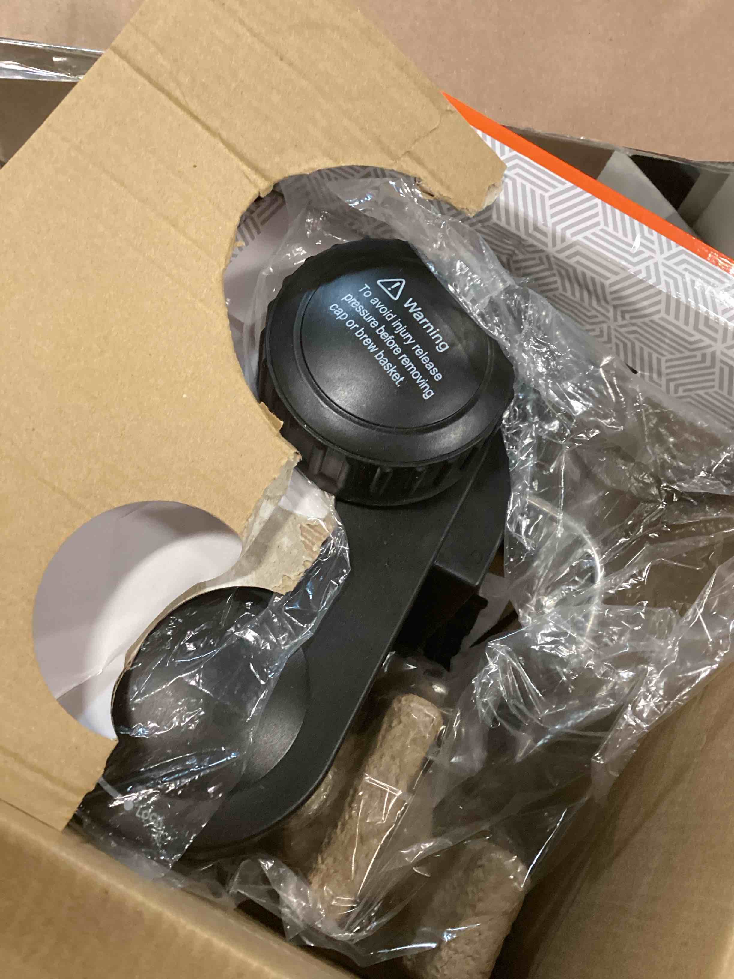 https://s3.amazonaws.com/lotting-images-prod/bidfta/TEA3669269_1747407341005.jpeg