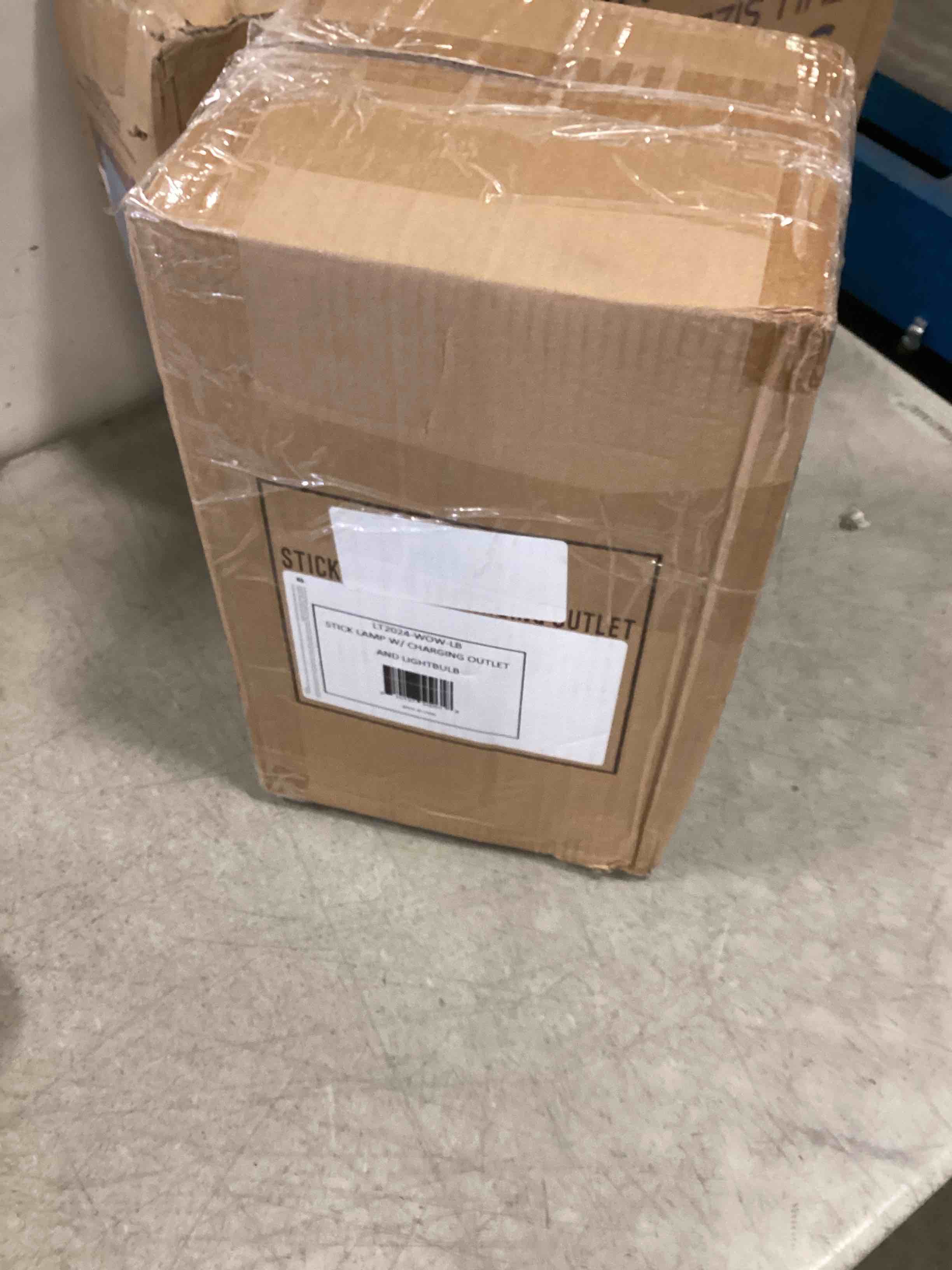 https://s3.amazonaws.com/lotting-images-prod/bidfta/TEA3669478_1747656715393.jpeg