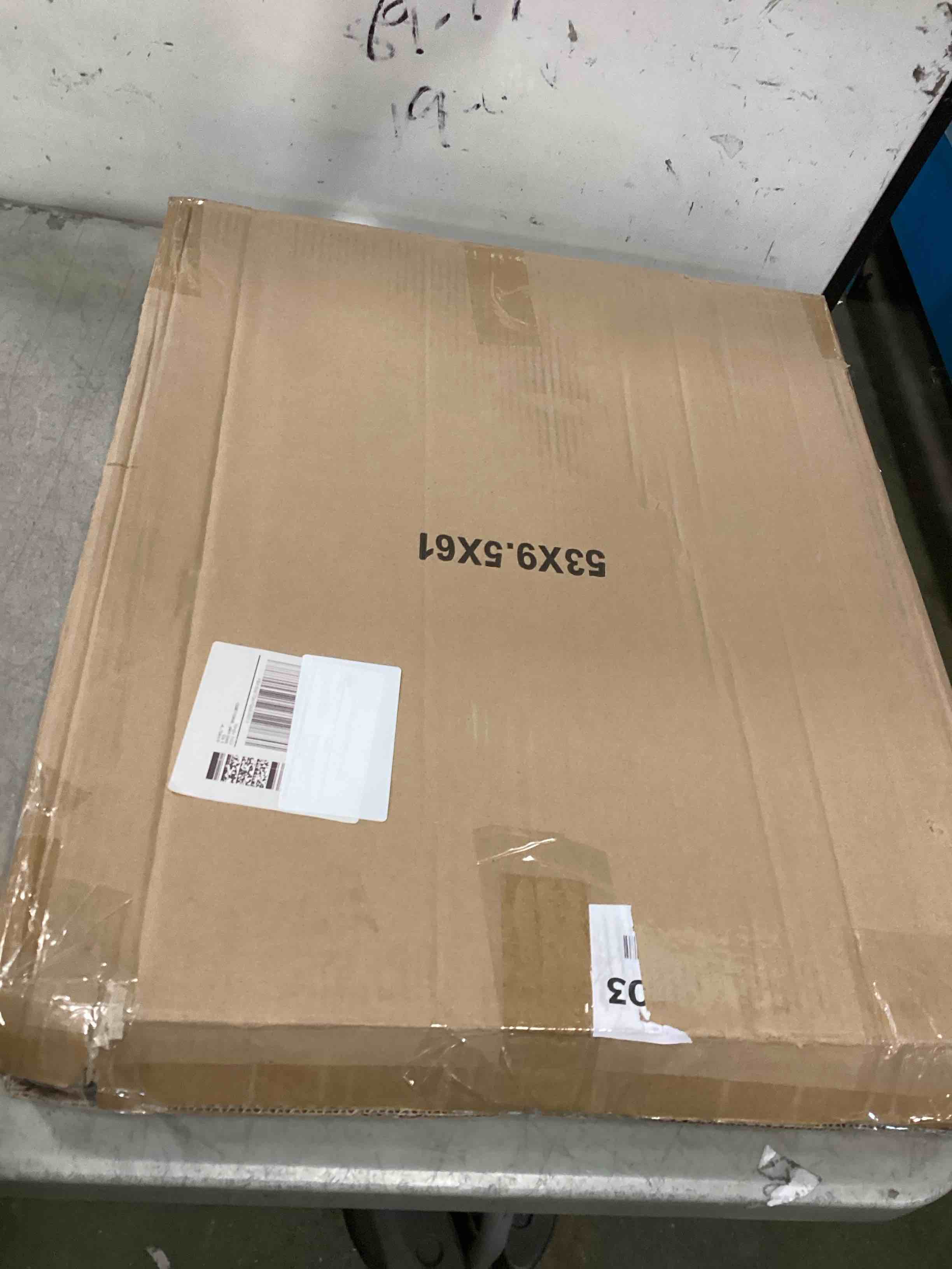 https://s3.amazonaws.com/lotting-images-prod/bidfta/TEA3669569_1747668889543.jpeg