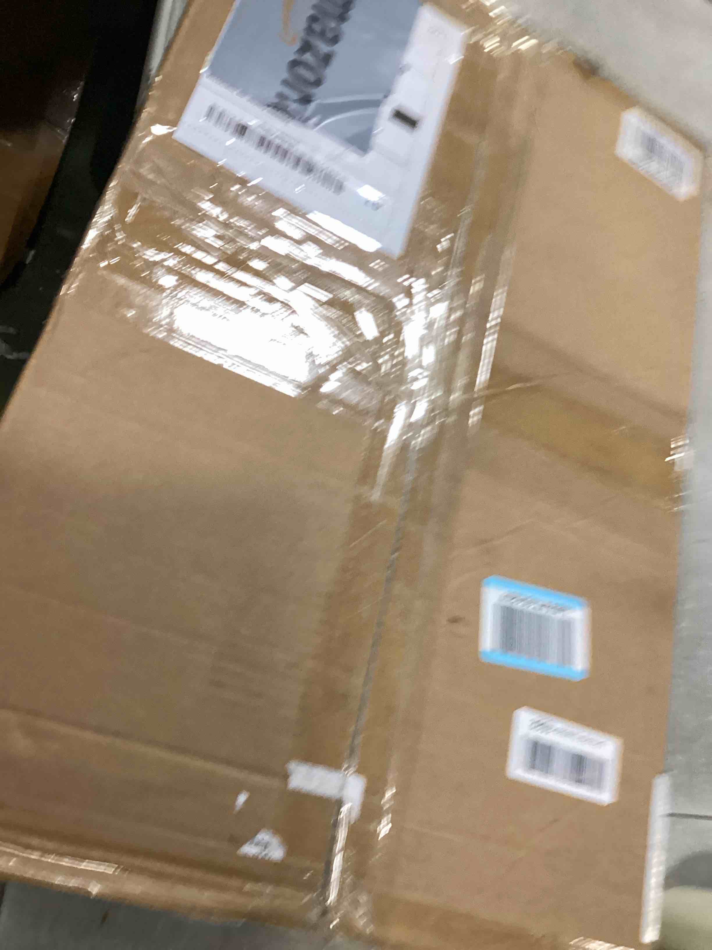 https://s3.amazonaws.com/lotting-images-prod/bidfta/TEA3670371_1746200393107.jpeg
